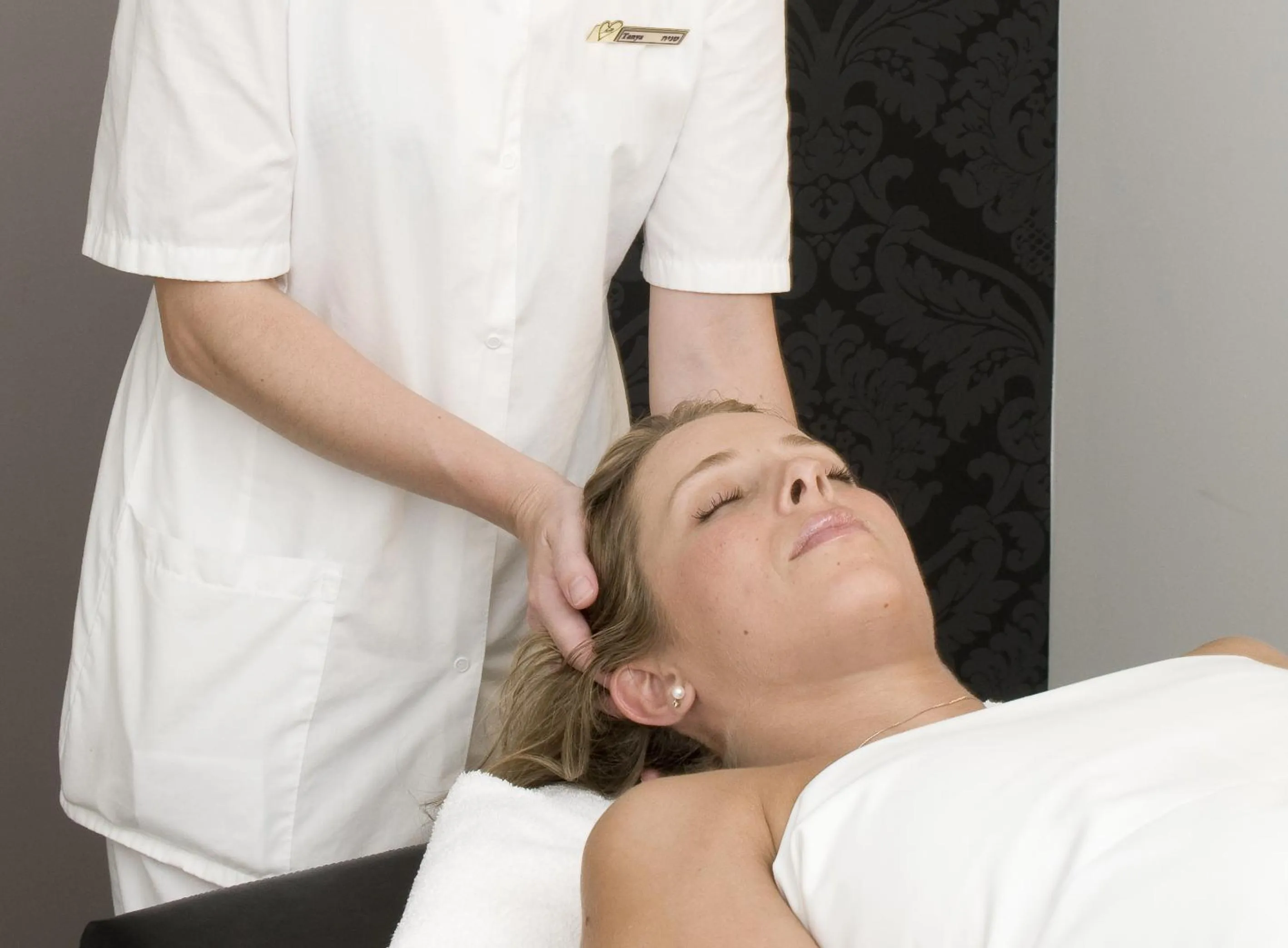 Massage in Leonardo Club Hotel Dead Sea - All Inclusive