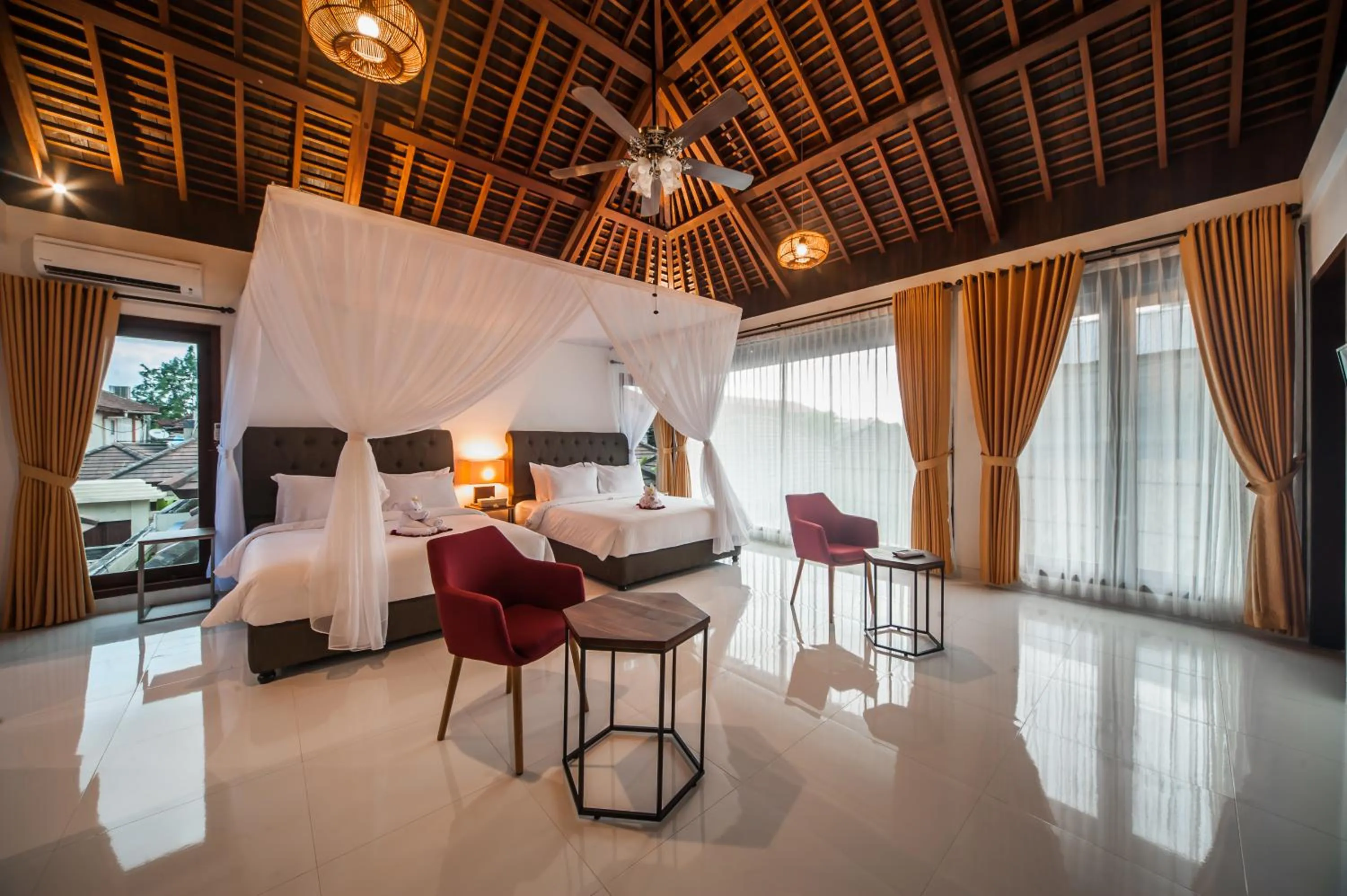 Bed in Villa Pearl Seminyak