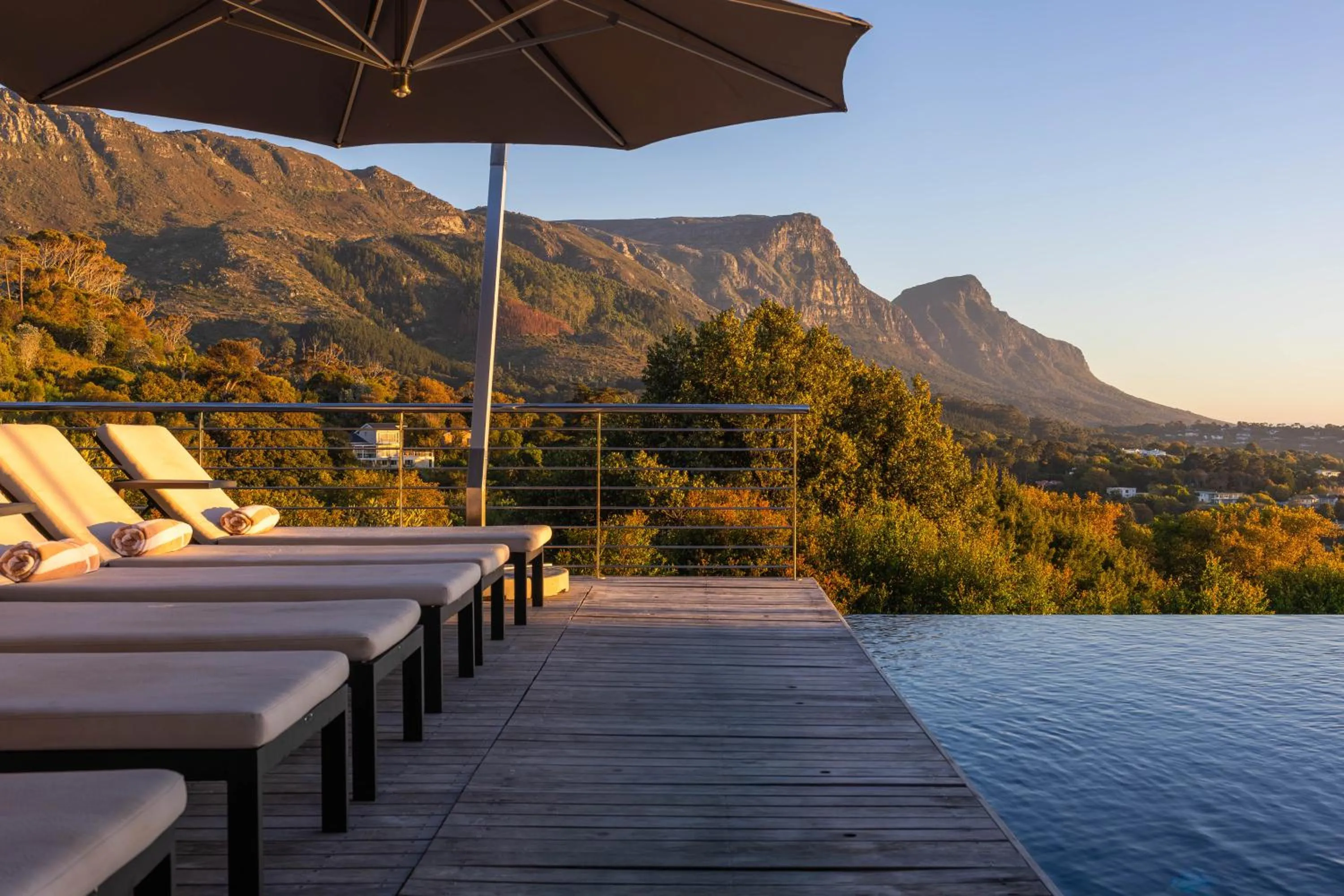 Mountain view in Villa Lion View Private Luxury Retreat
