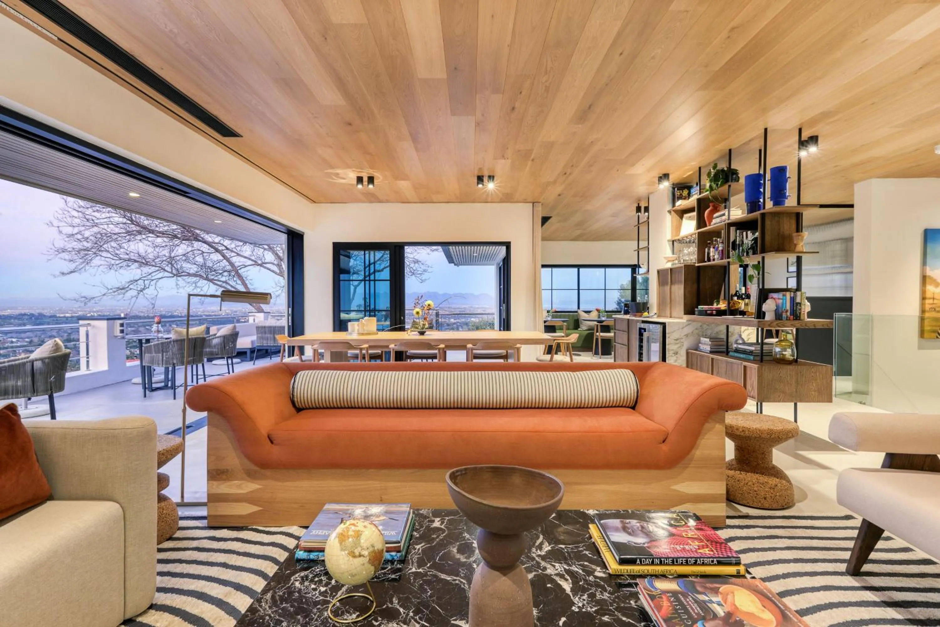 Lounge or bar in Villa Lion View Private Luxury Retreat