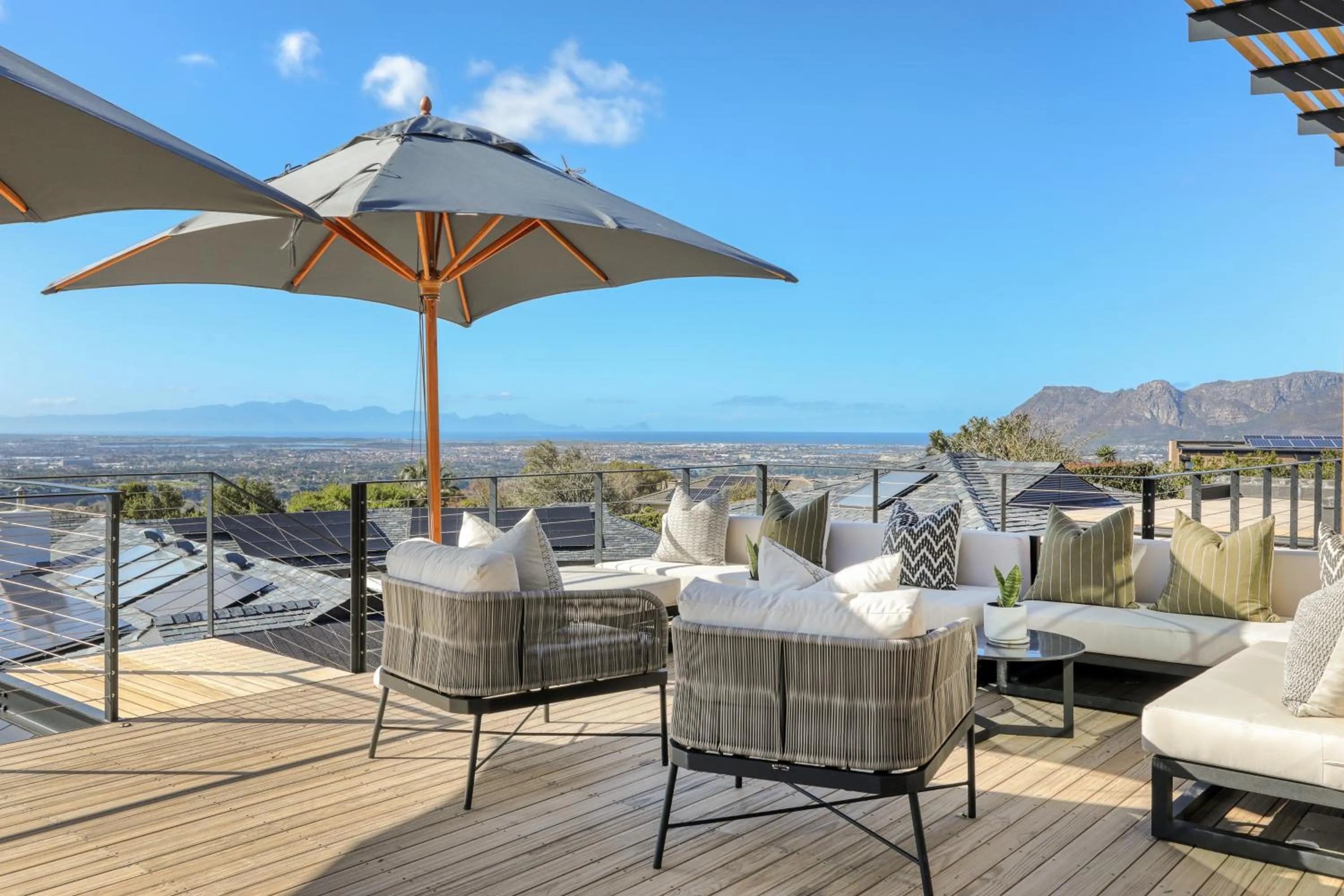 Balcony/Terrace in Villa Lion View Private Luxury Retreat