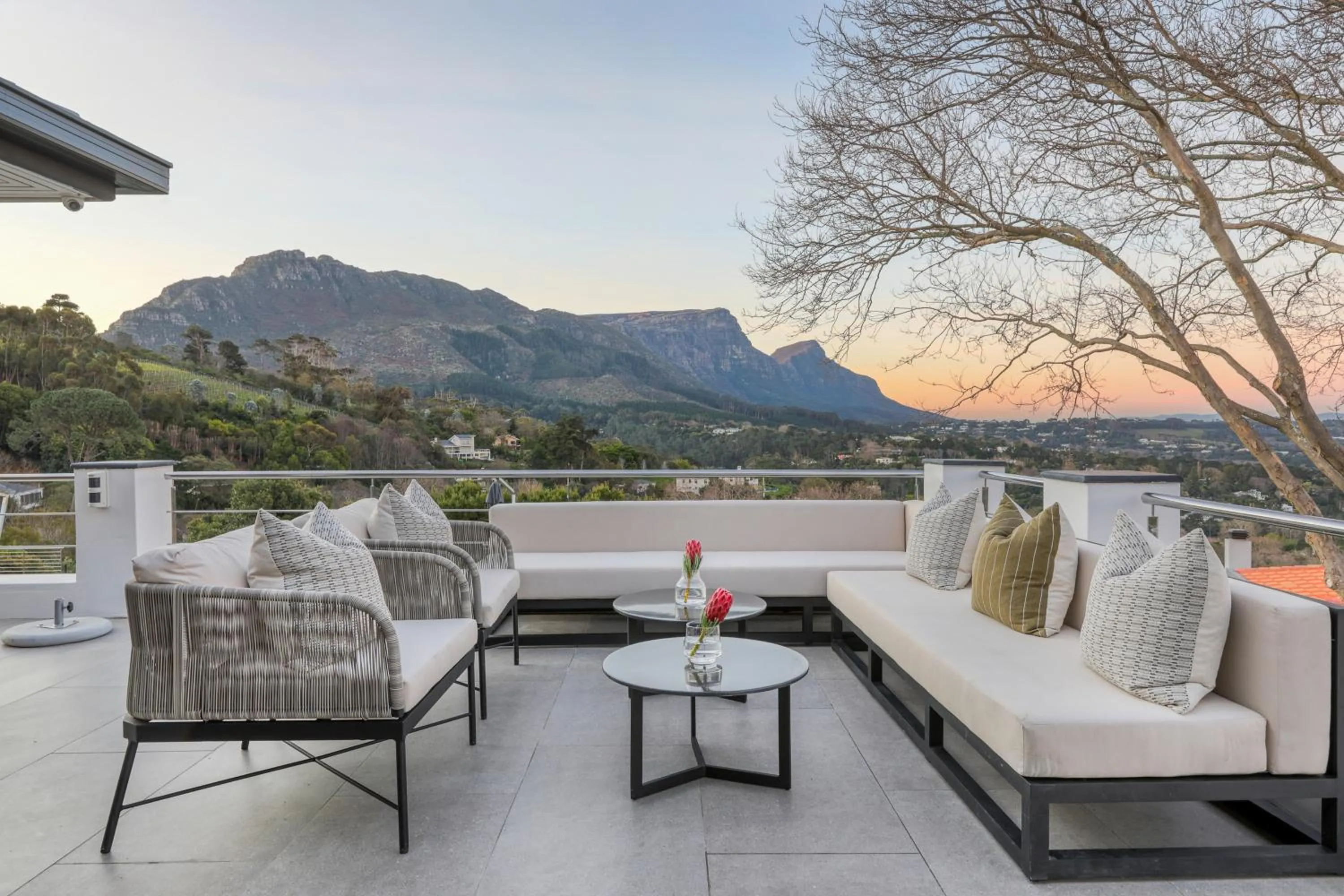 Balcony/Terrace in Villa Lion View Private Luxury Retreat