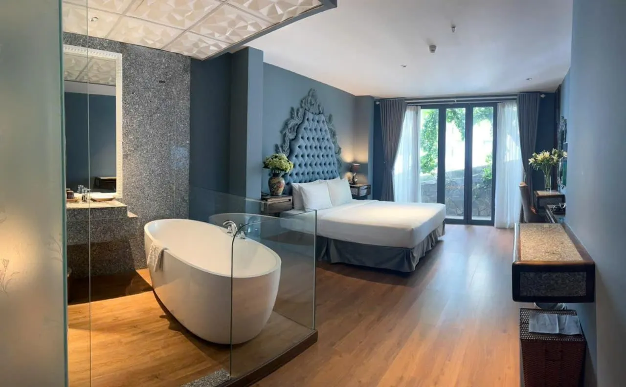 Bed in Diamond Hill Hotel