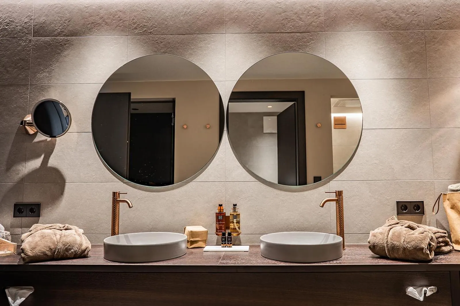 Bathroom in Prunner Luxury Suites - Adults Only