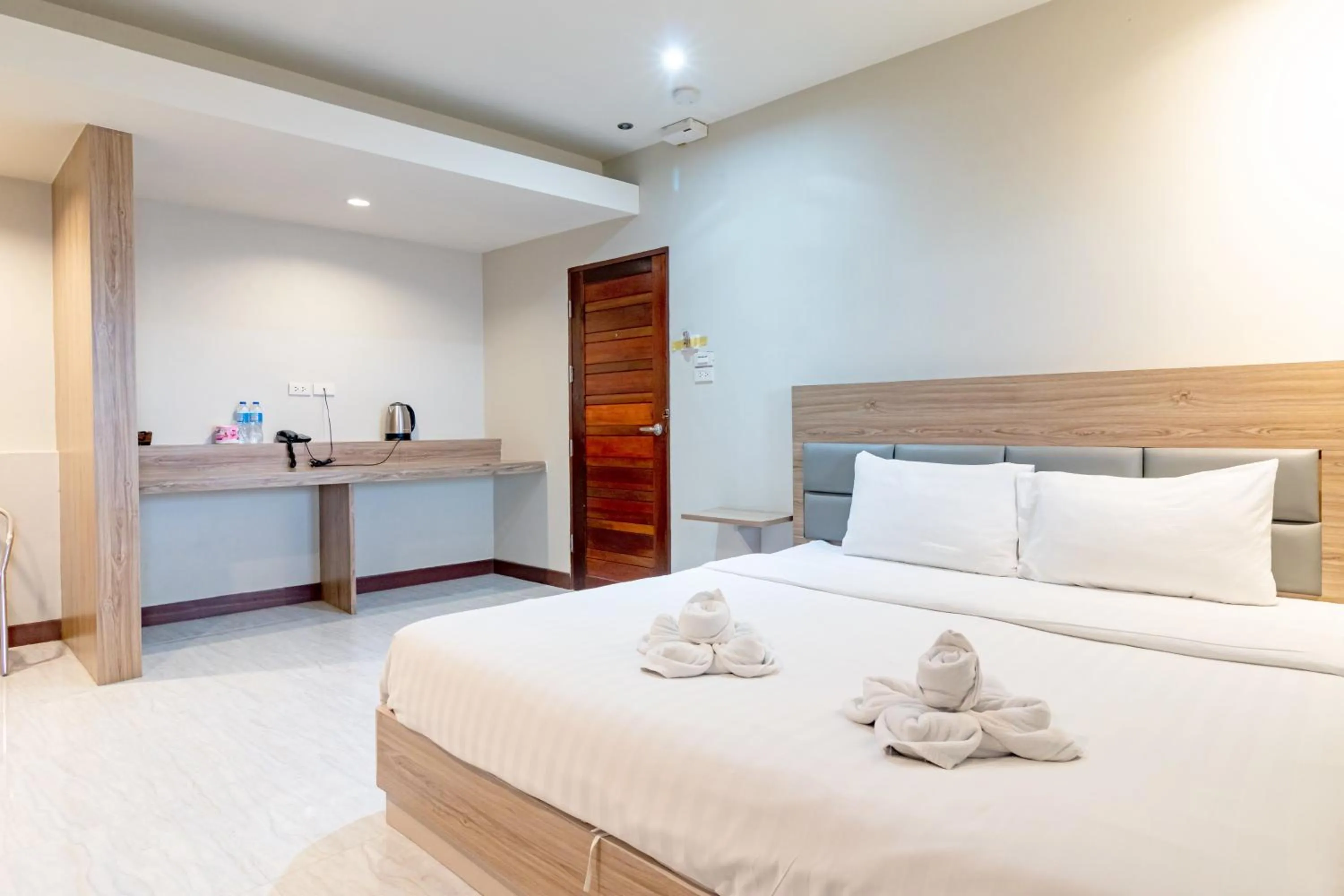 Bedroom, Bed in Oun Residence