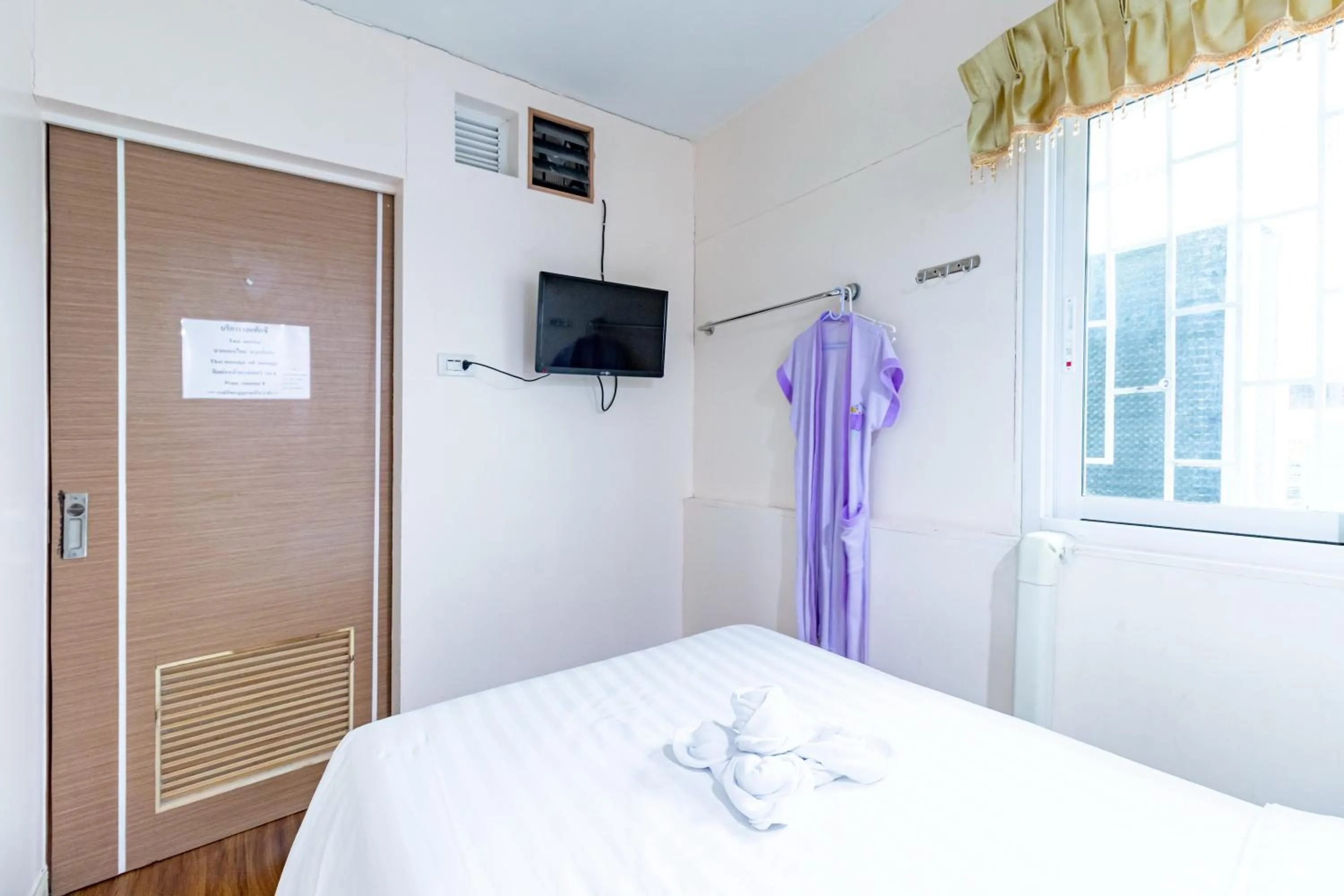 Bedroom, Bed in Oun Residence