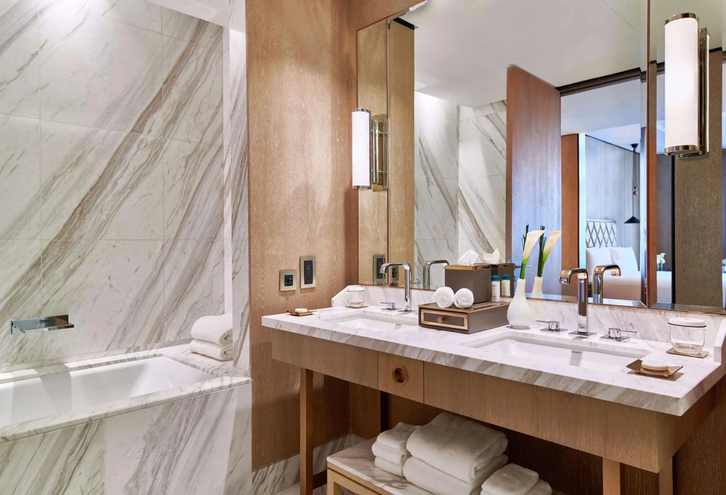 Bathroom in Waldorf Astoria Dubai International Financial Centre
