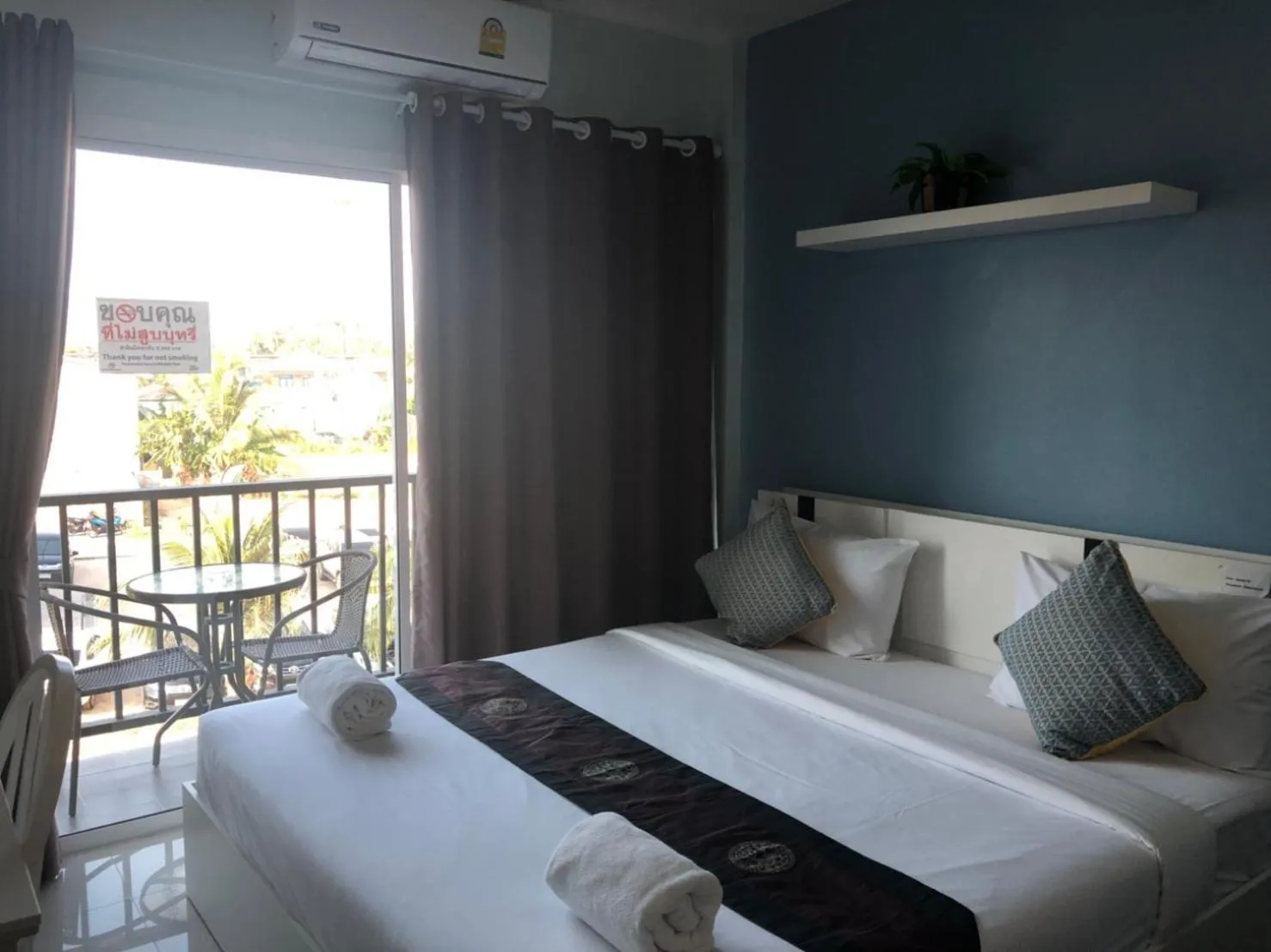 Bed in Khao Oat airport