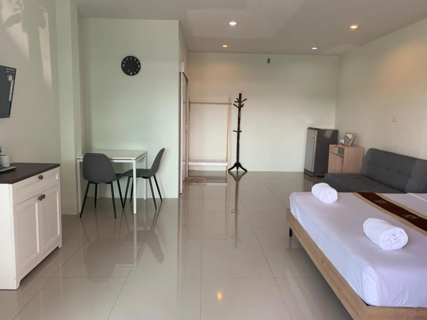 Bed in Khao Oat airport