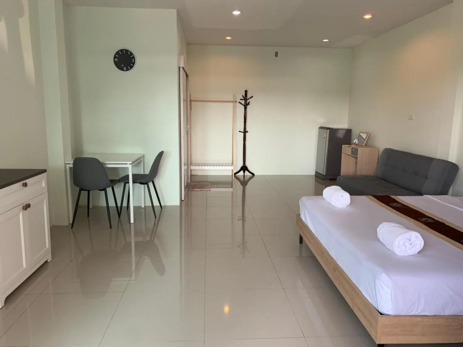 Bed in Khao Oat airport