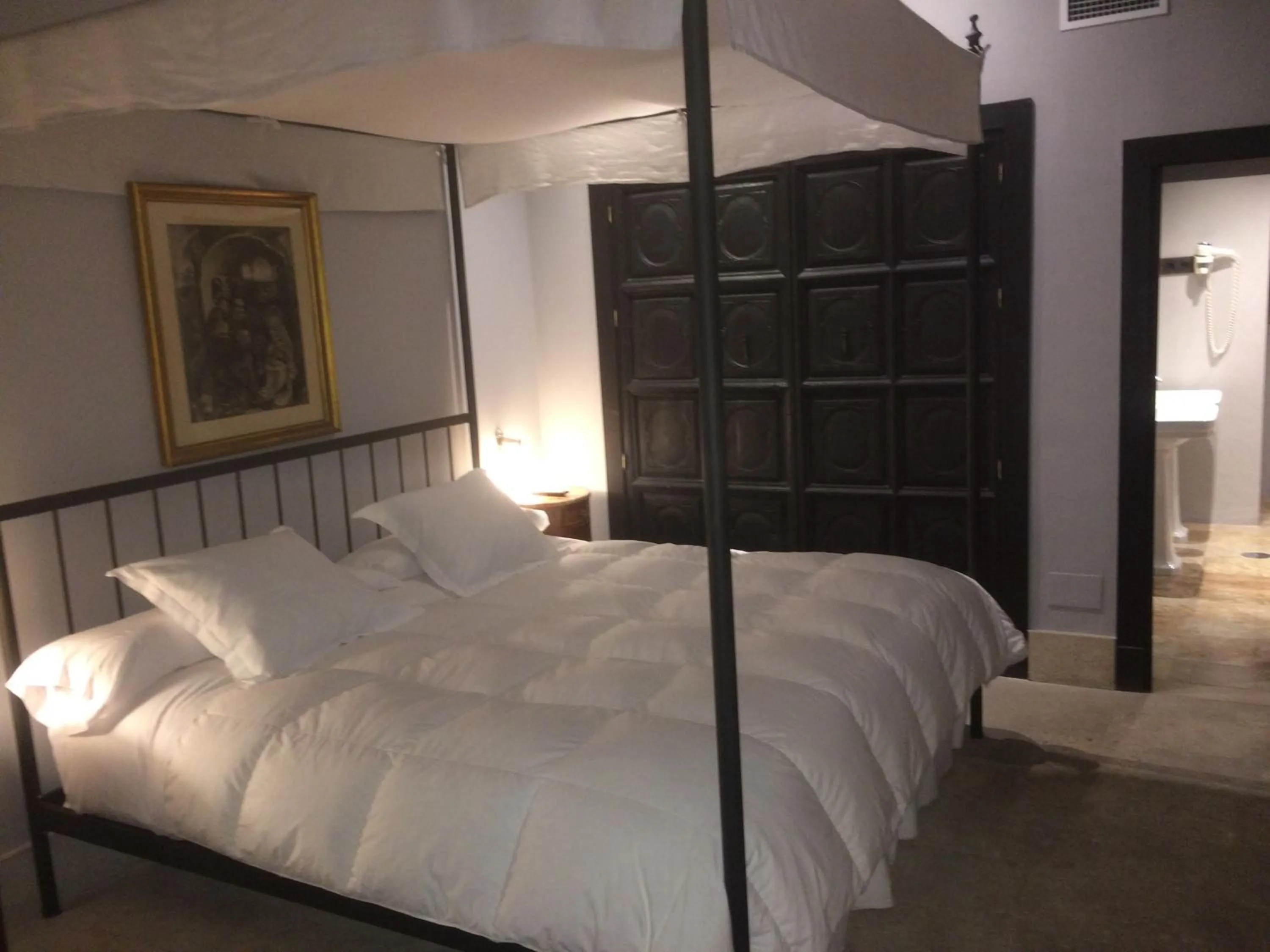 Bed in Hotel Palacio de Mengibar