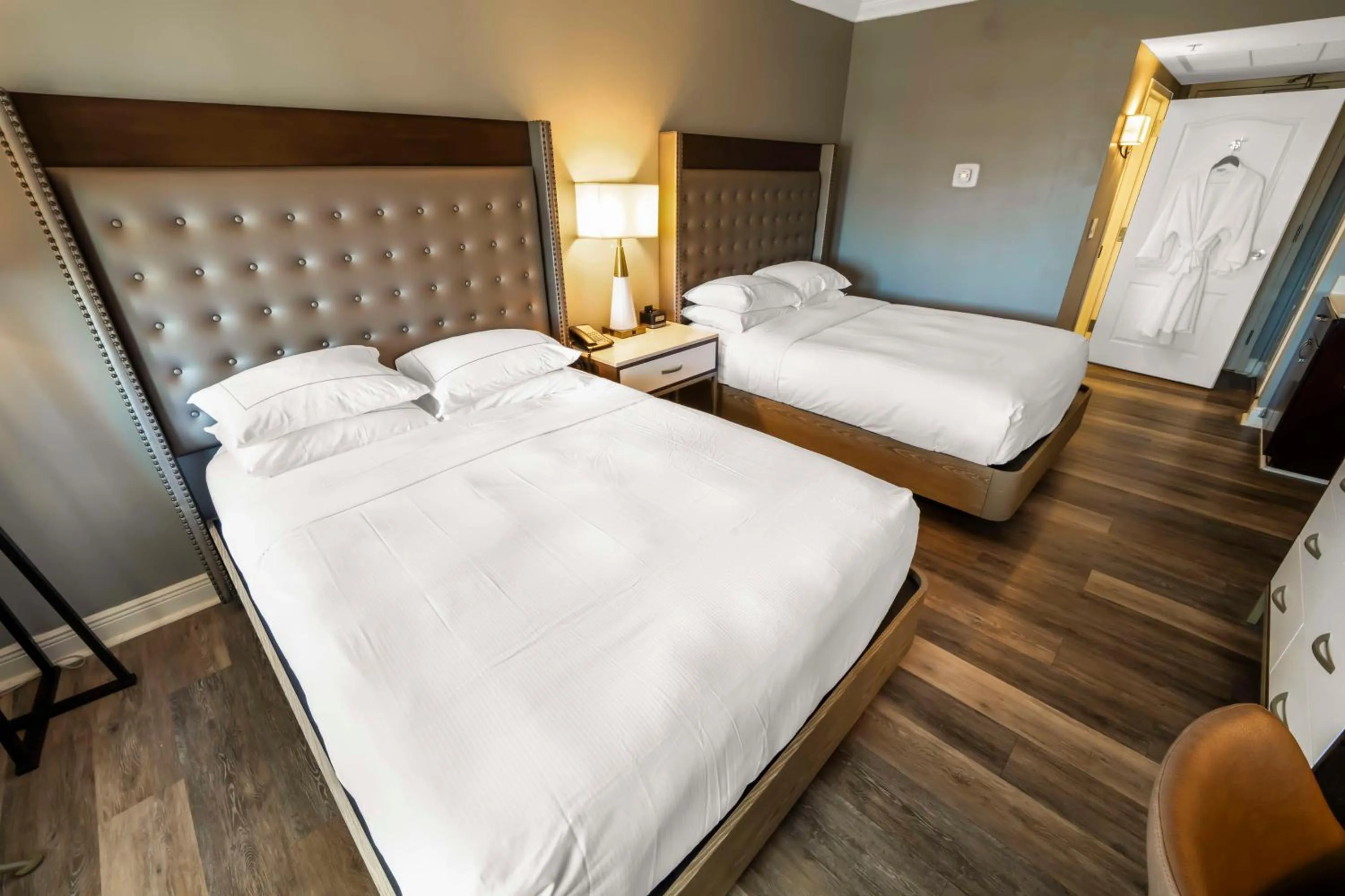 Bed in Hilton Saint Augustine Historic Bayfront