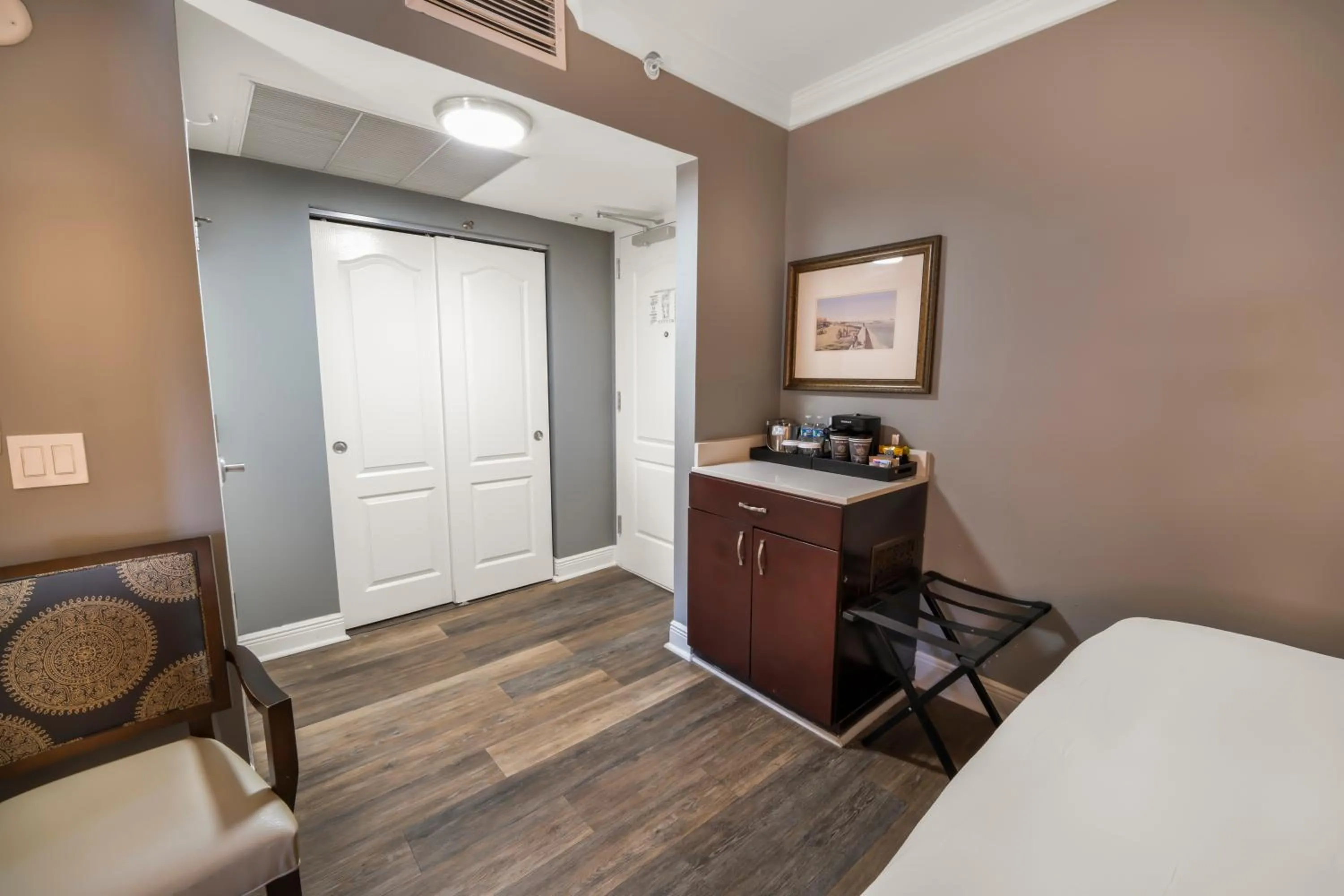 Bed in Hilton Saint Augustine Historic Bayfront