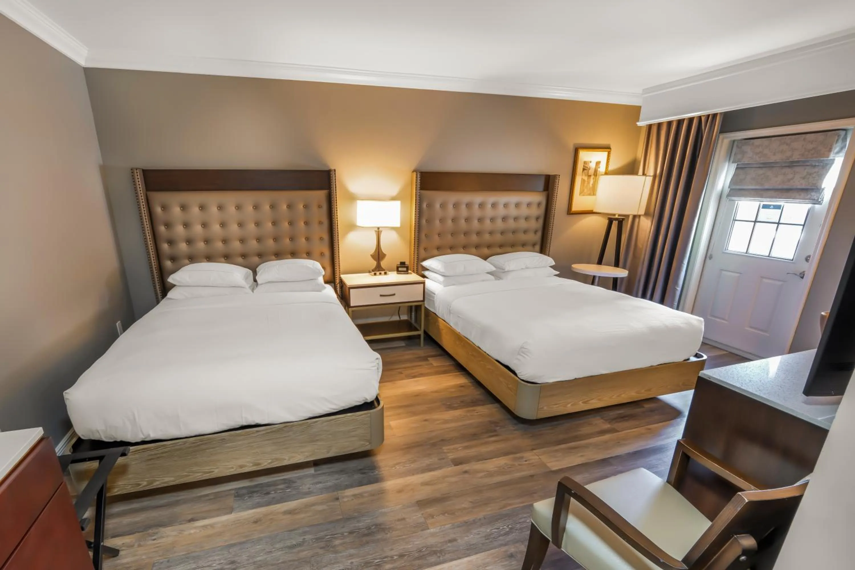 Bed in Hilton Saint Augustine Historic Bayfront