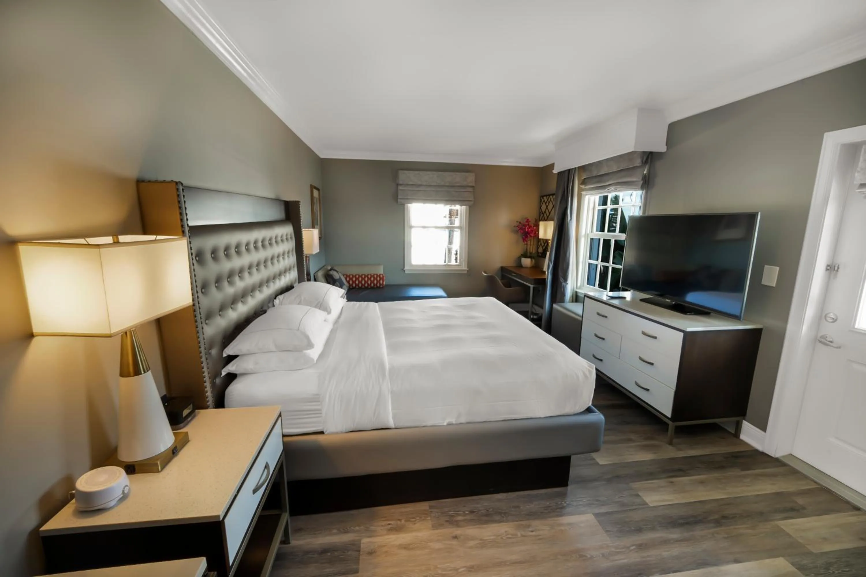 Bed in Hilton Saint Augustine Historic Bayfront