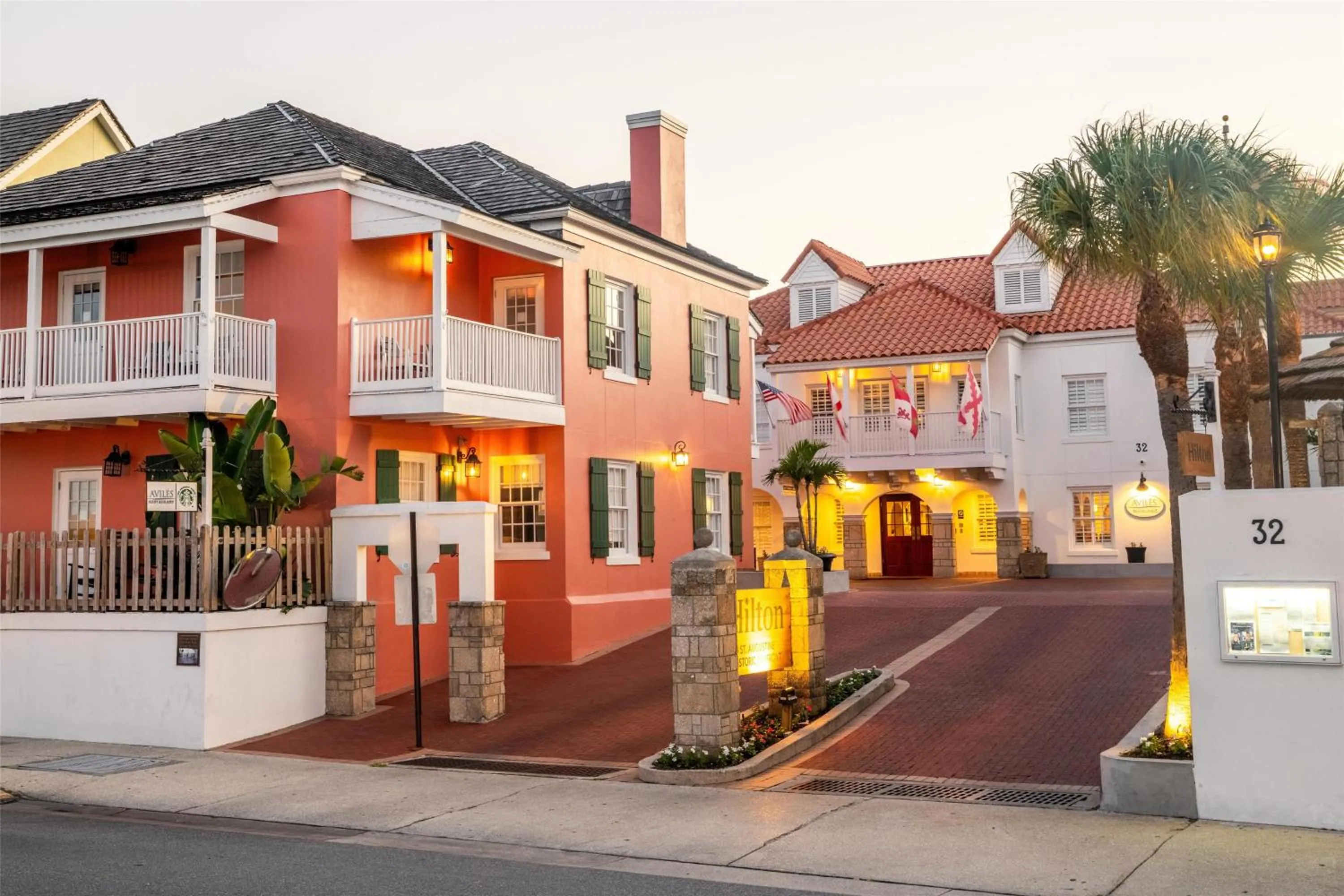 Property building in Hilton Saint Augustine Historic Bayfront
