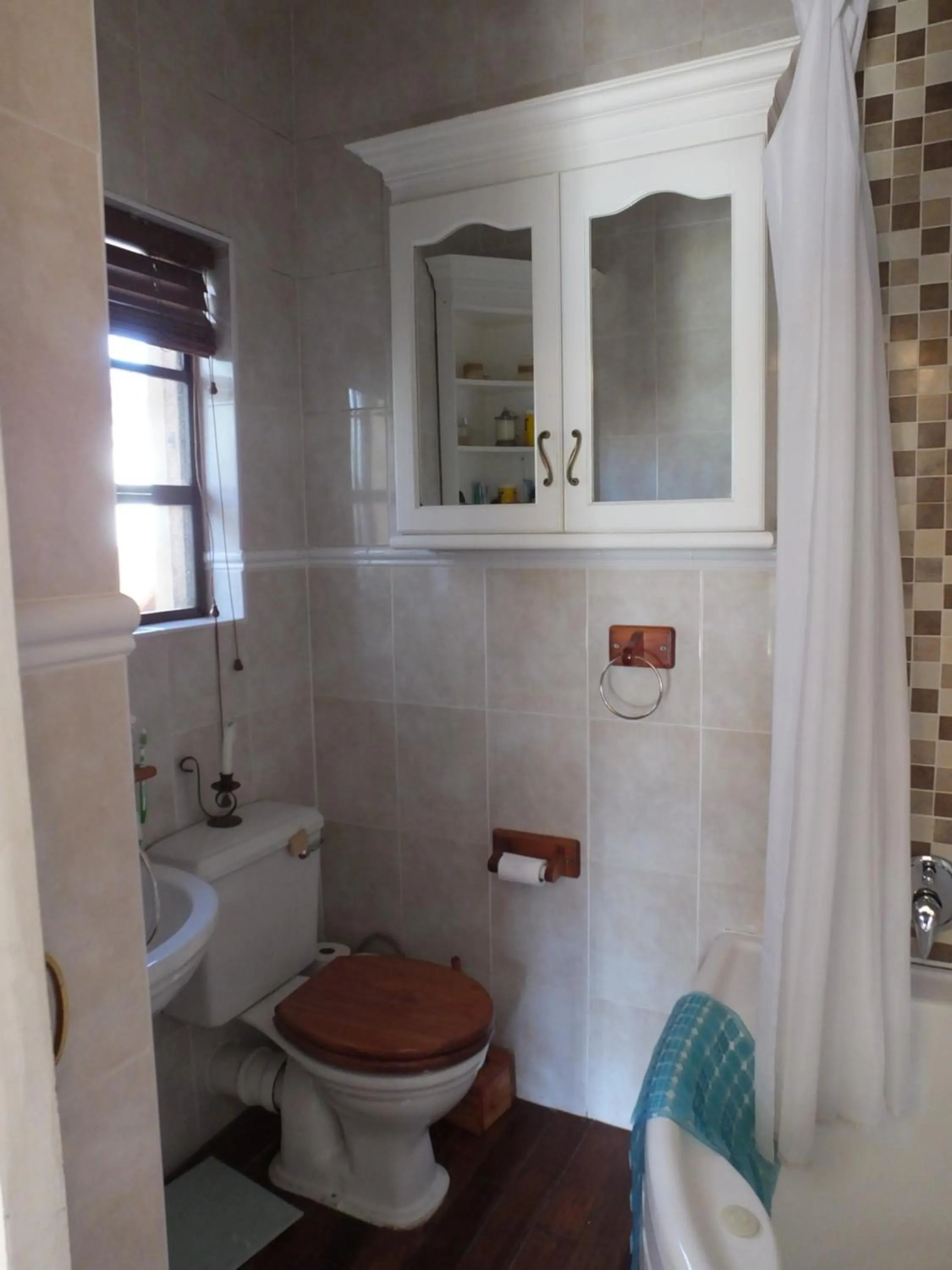 Bathroom in Summerstrand Beach Lodge