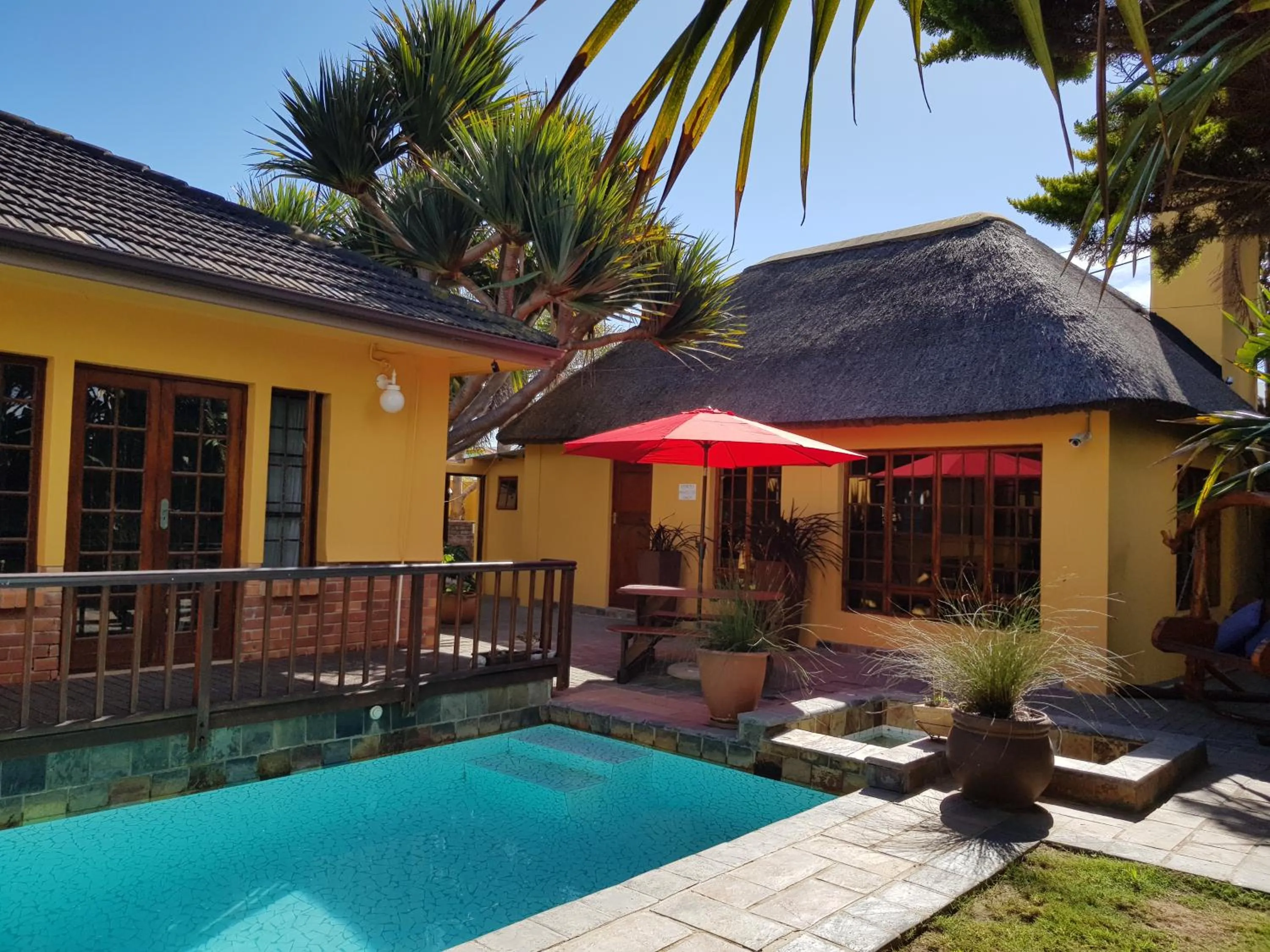 Property building in Summerstrand Beach Lodge