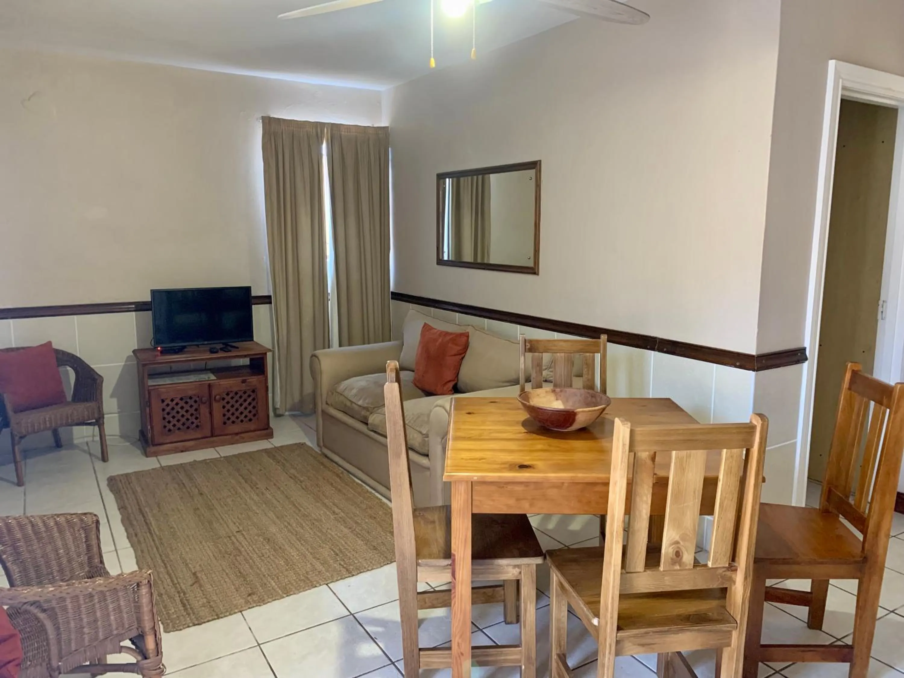 Dining area in Summerstrand Beach Lodge