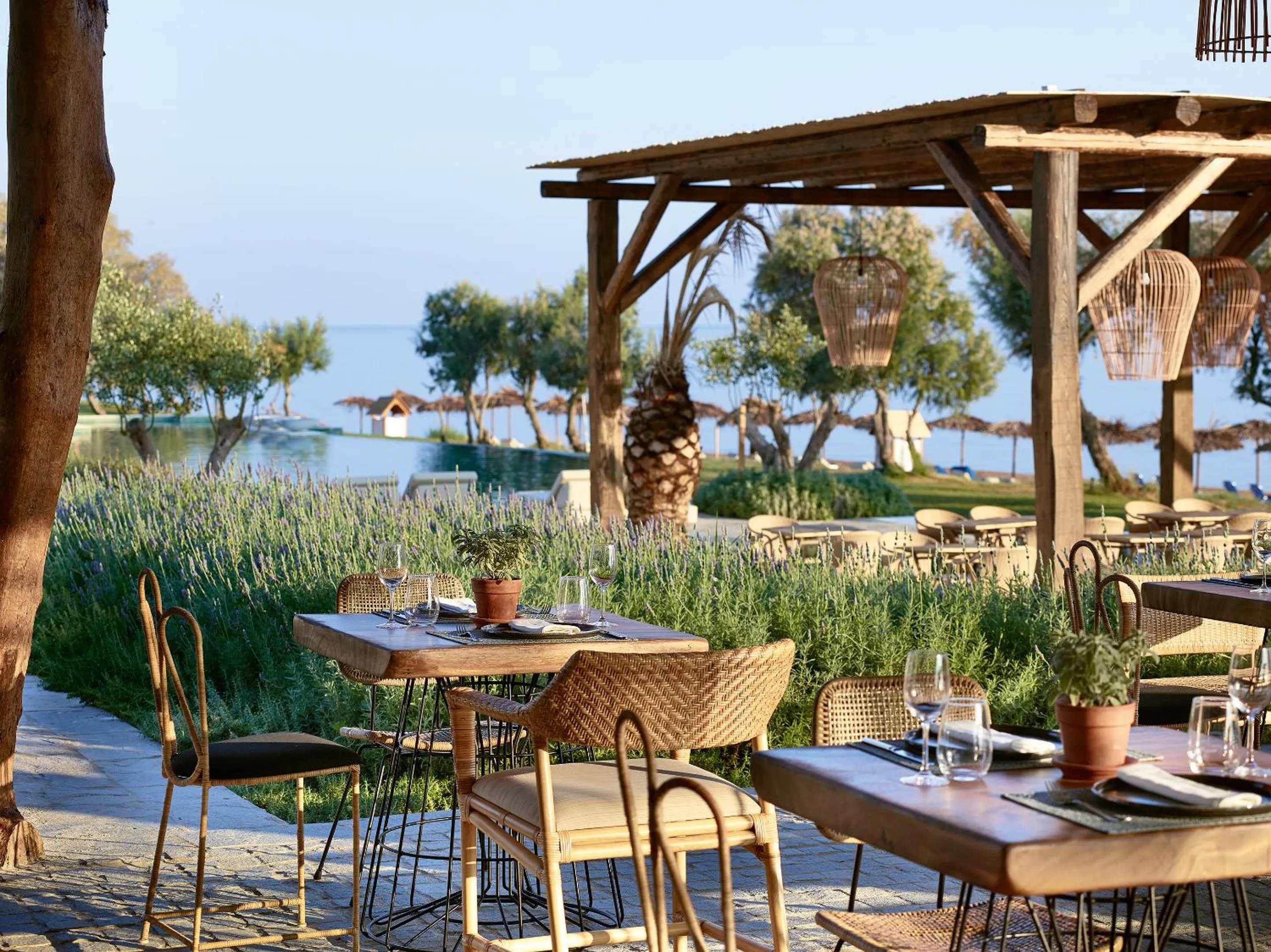 Restaurant/places to eat in Grecotel Casa Marron