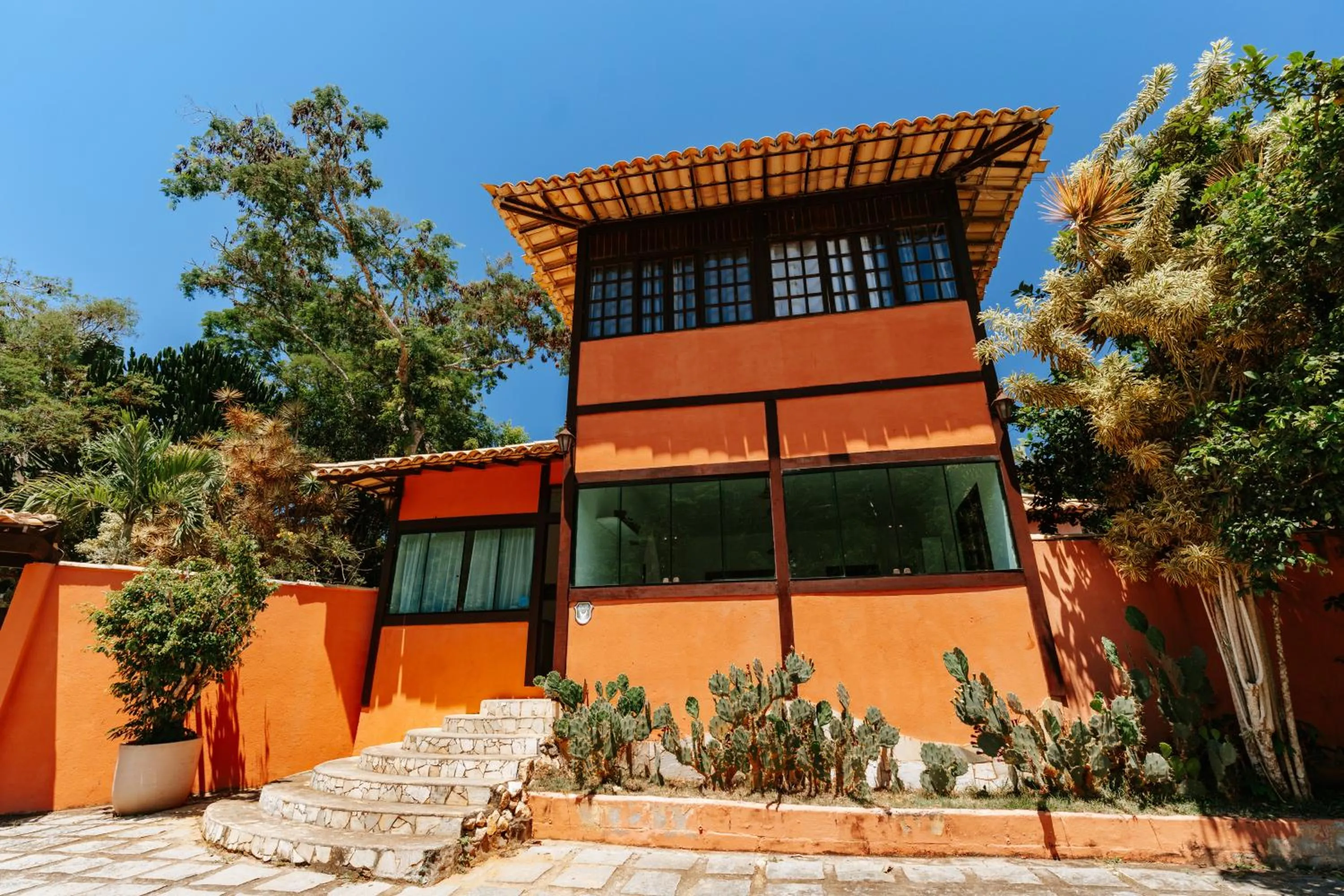 Property building in Pousada Casa Cactus Praia da Tartaruga Búzios