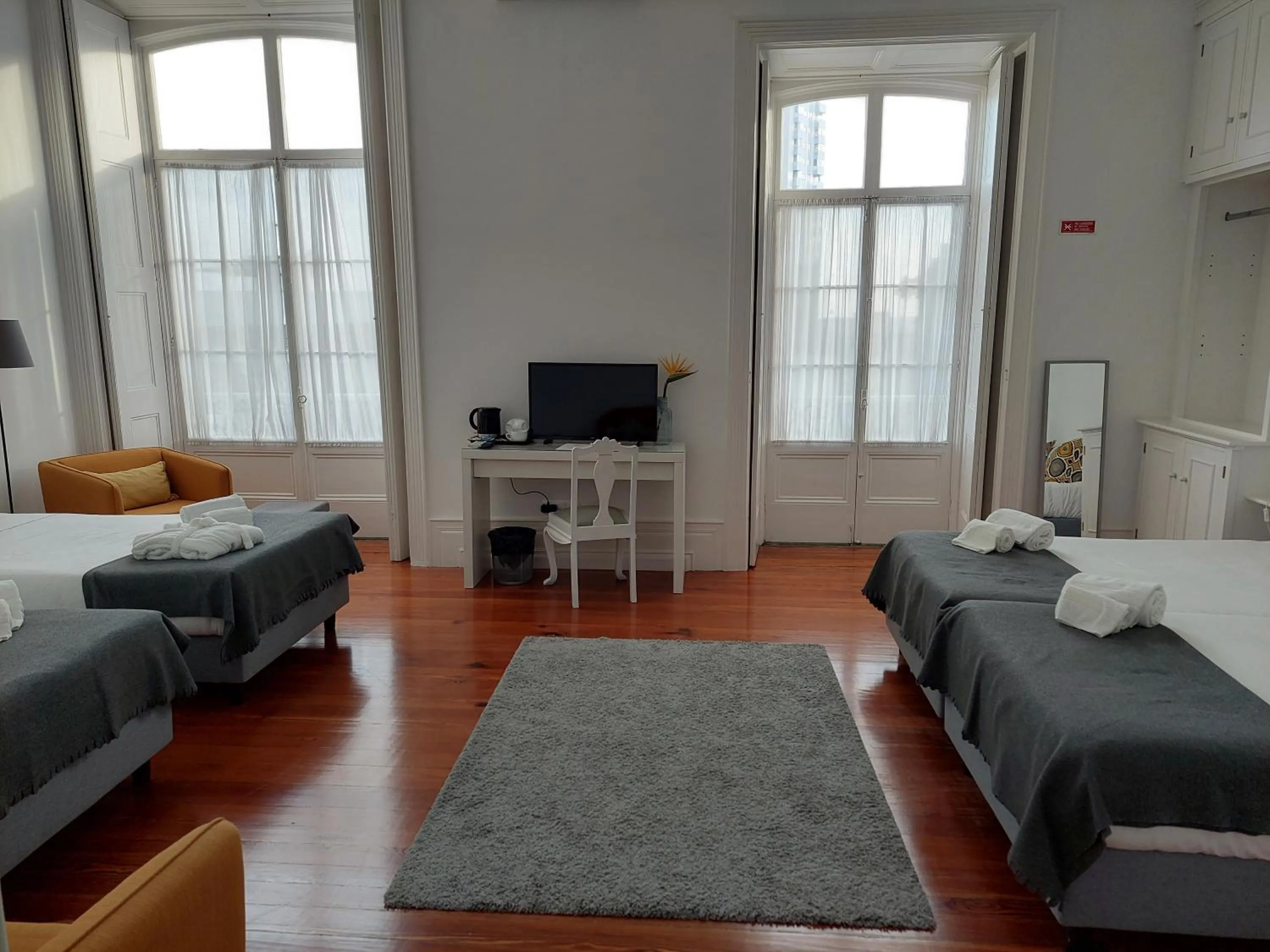 Bed in CC Guest House - "Ao Mercado"
