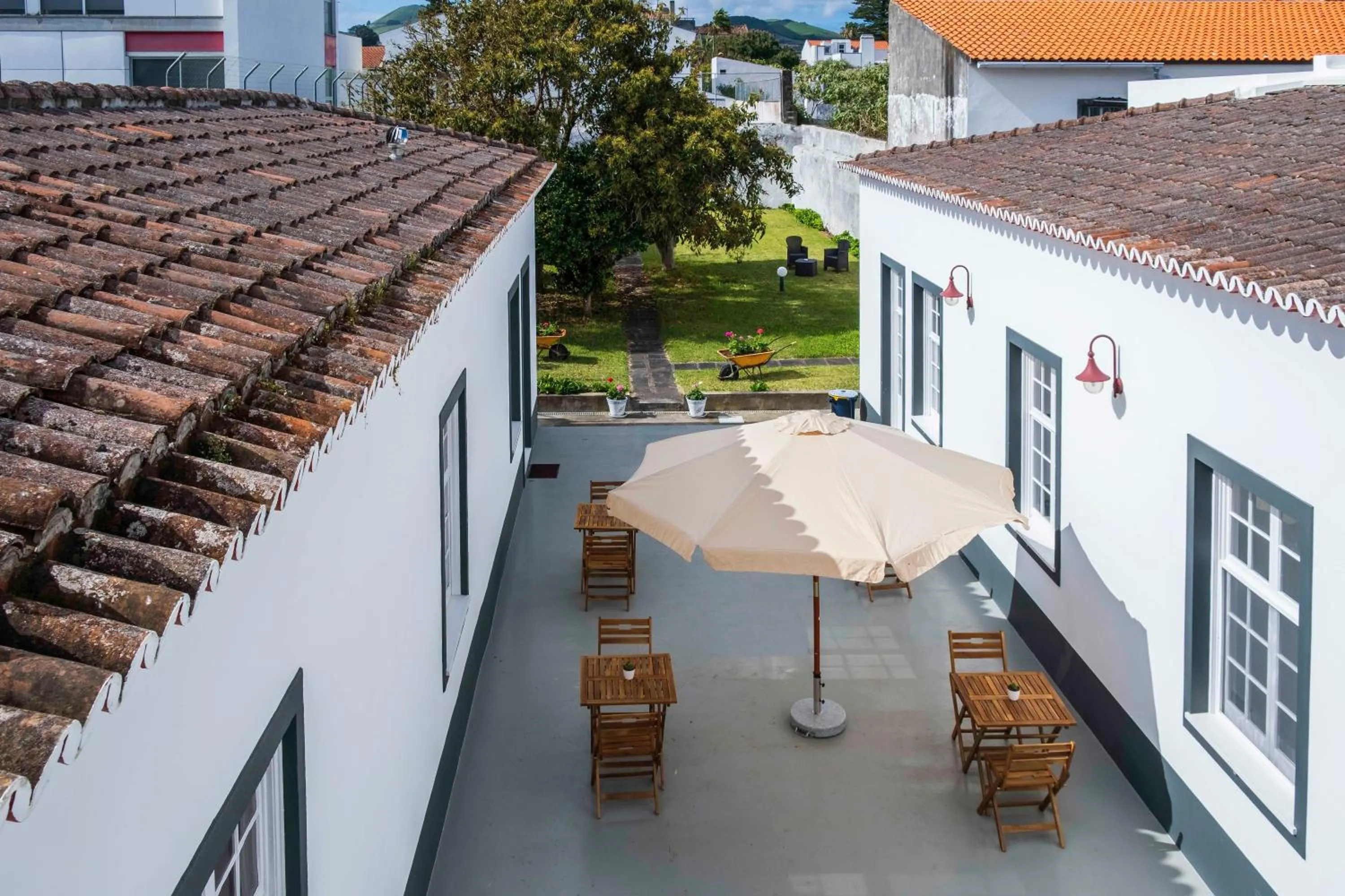 CC Guest House - "Ao Mercado"