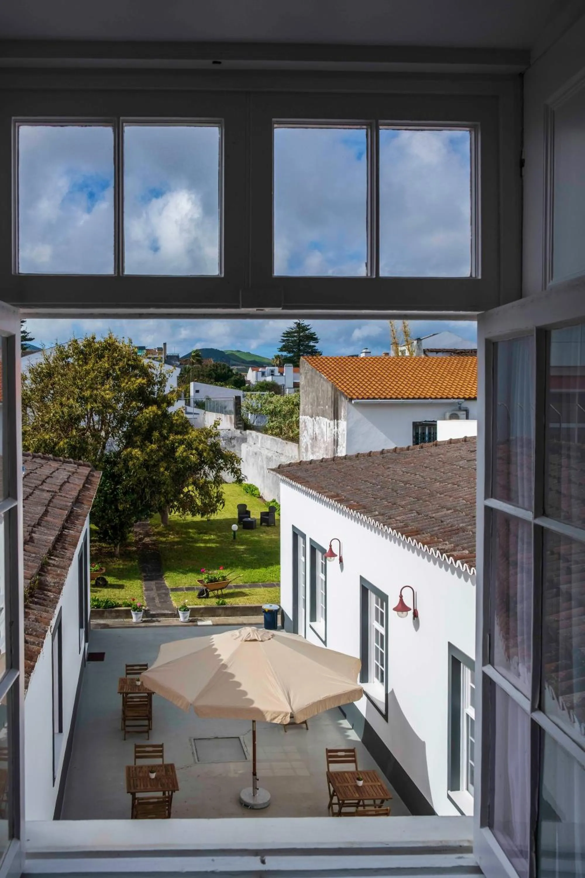 CC Guest House - "Ao Mercado"