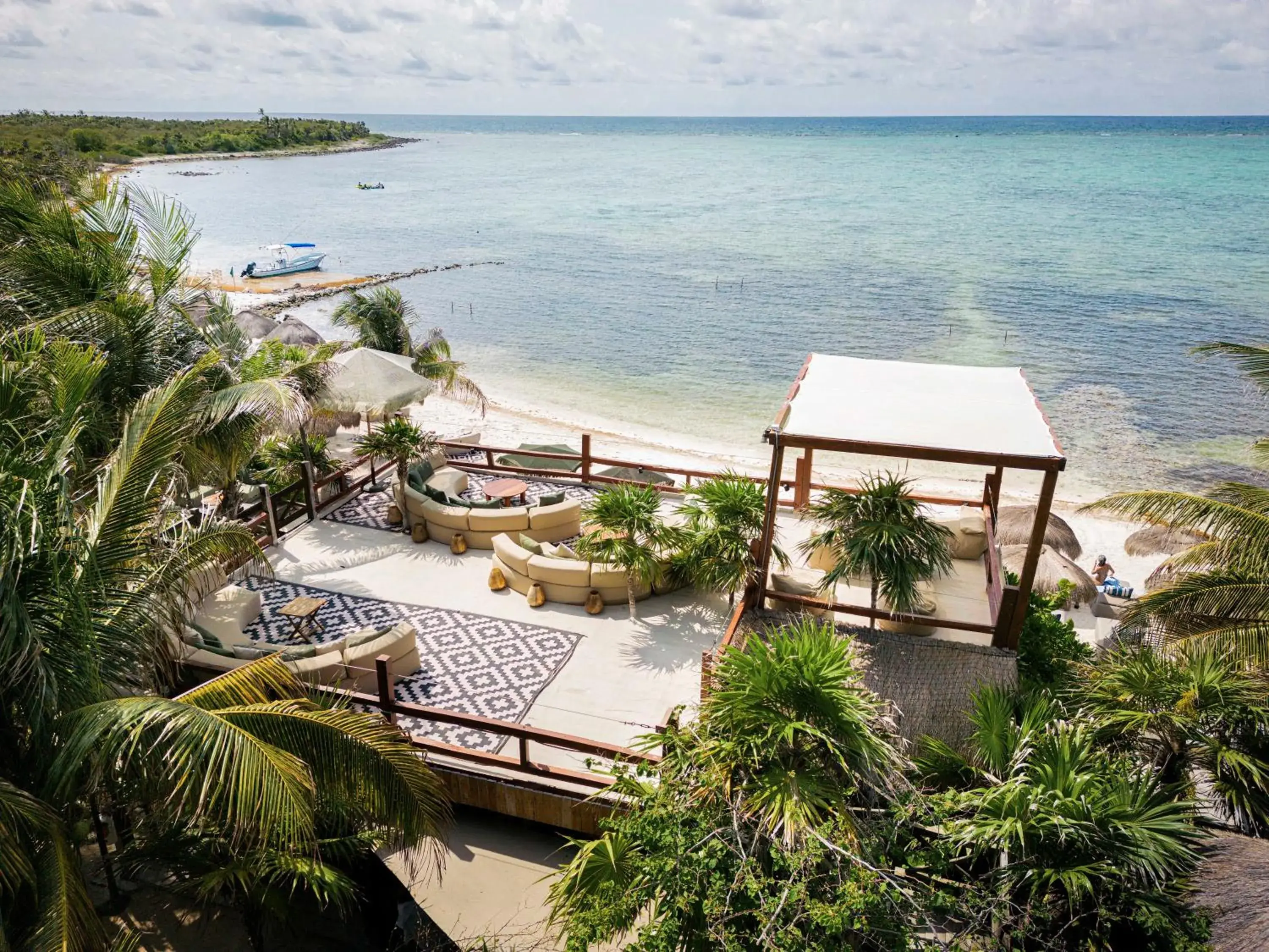 Restaurant/places to eat in Jashita Hotel Restaurant/places to eat in Jashita Hotel