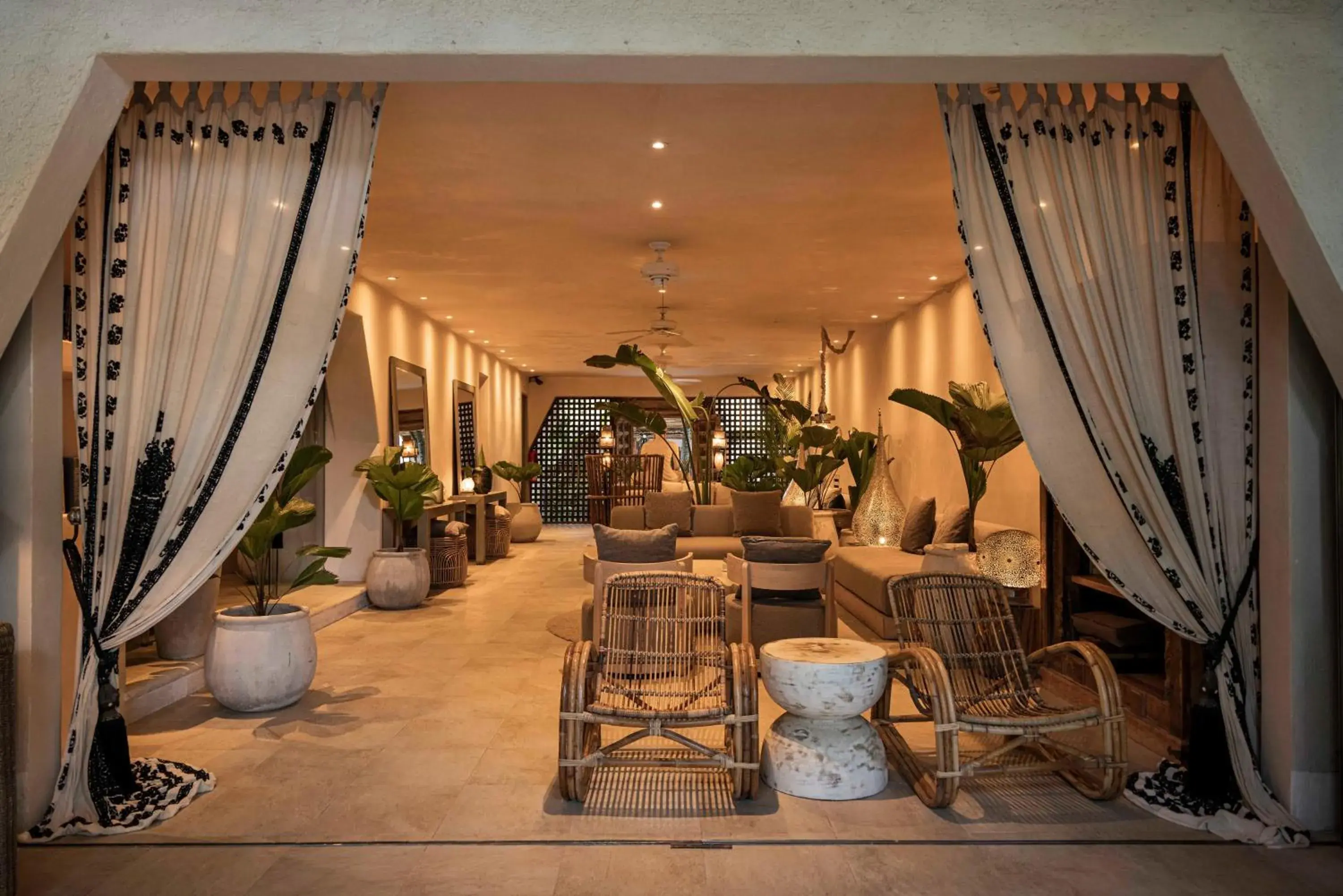 Property building in Jashita Hotel Property building in Jashita Hotel