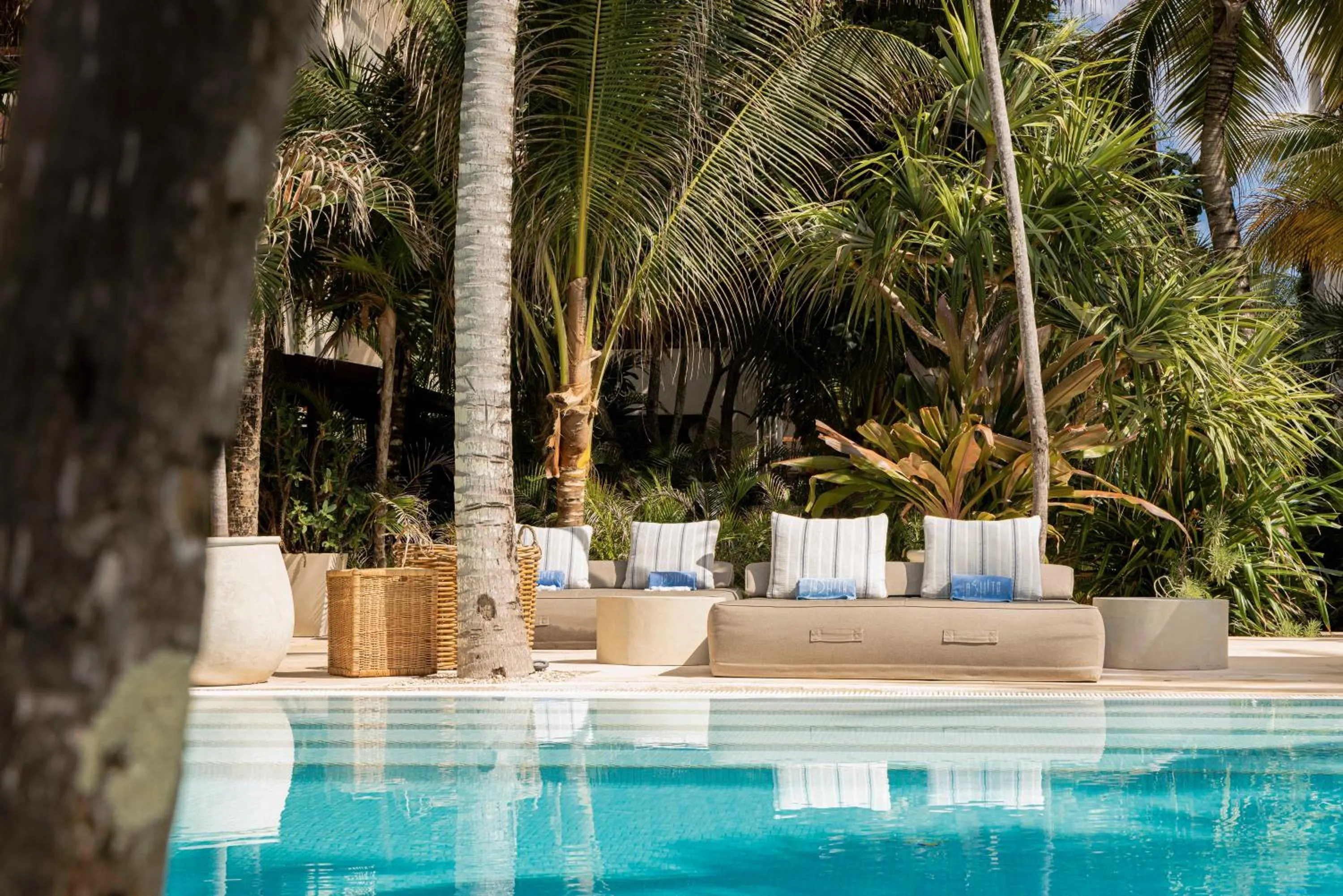 Day in Jashita Hotel