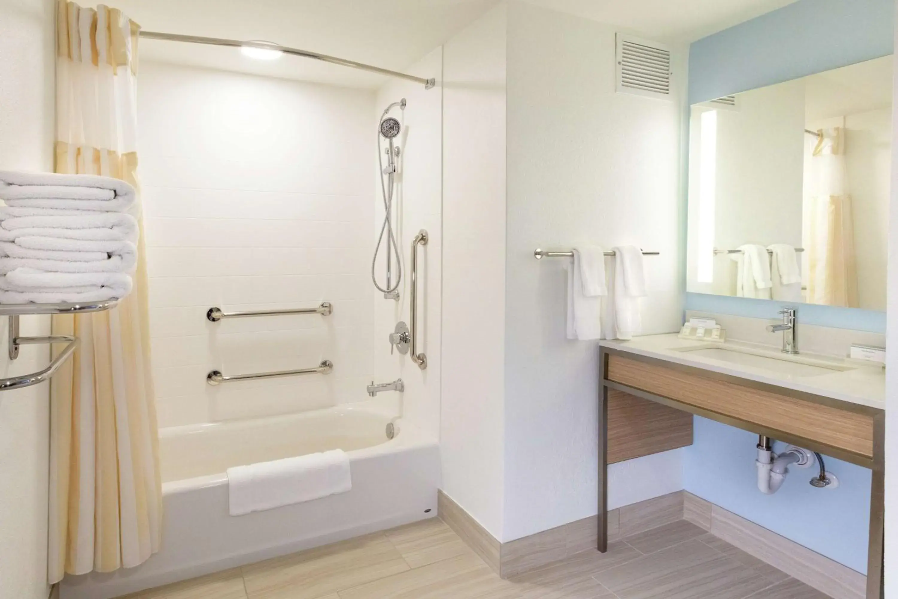 Bathroom in Hilton Garden Inn Saint Augustine Beach Bathroom in Hilton Garden Inn Saint Augustine Beach