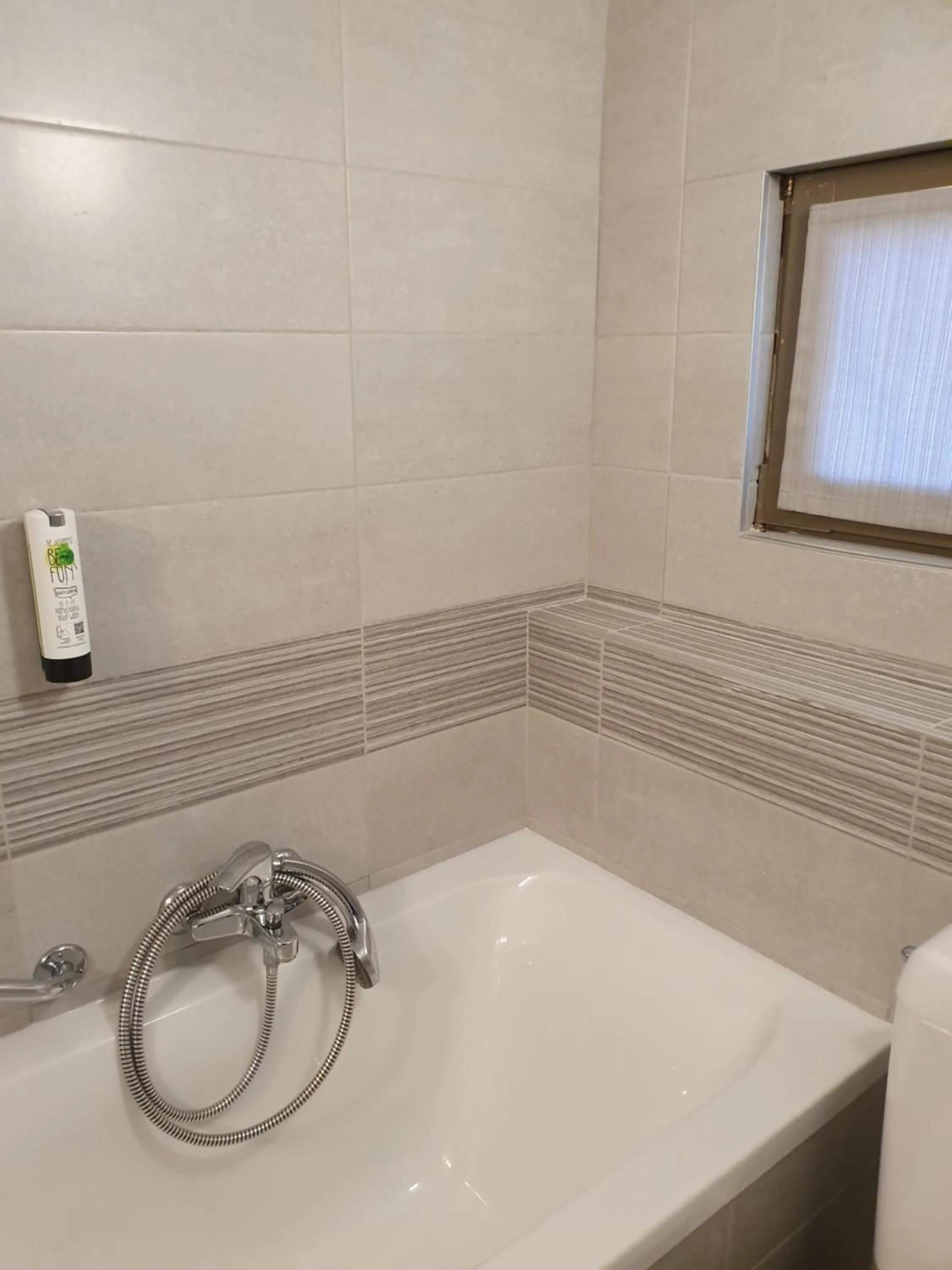 Bathroom in Hotel Piano 2 - Mont-St-Guibert - Louvain-la-Neuve