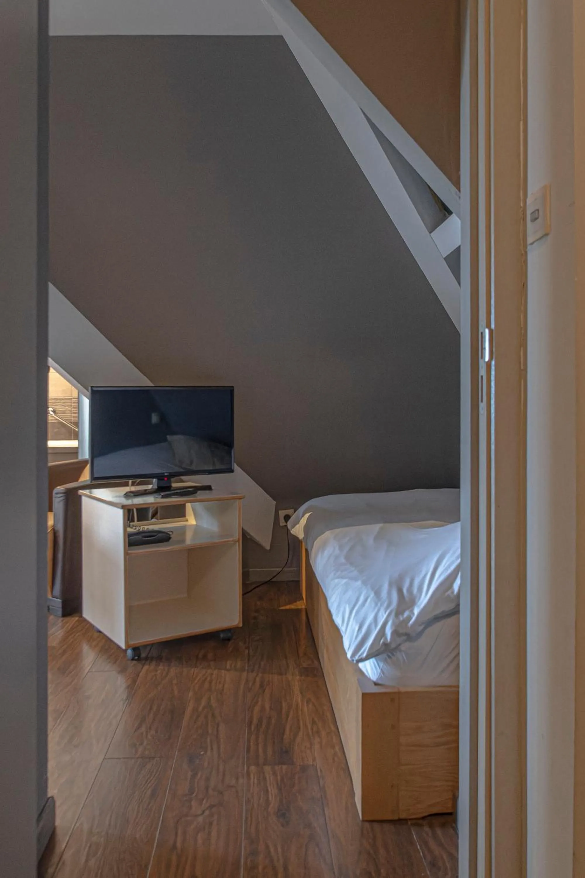 Property building, Bed in Hotel Piano 2 - Mont-St-Guibert - Louvain-la-Neuve