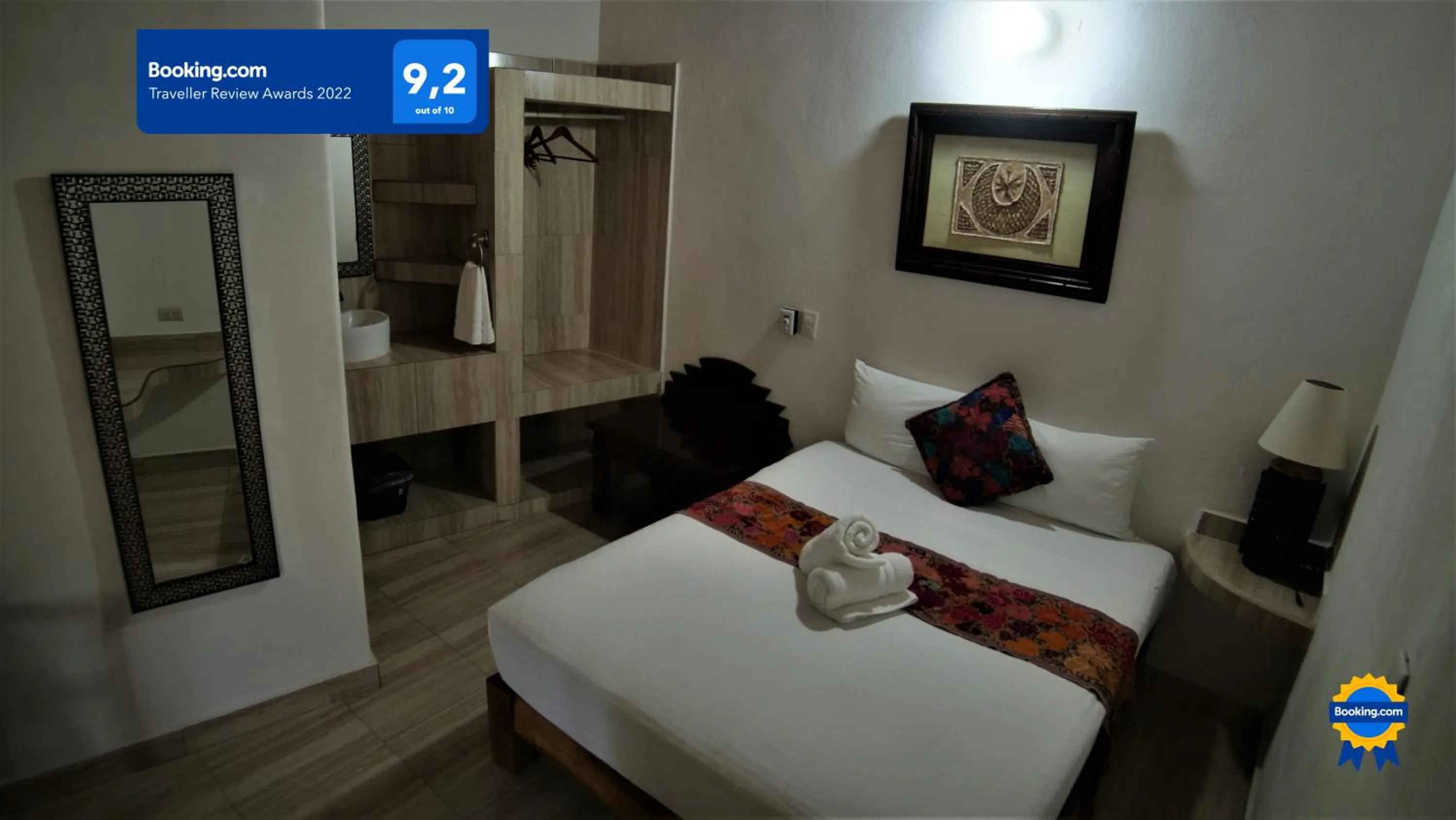 Bedroom, Bed in Hotel Diamante Sayulita