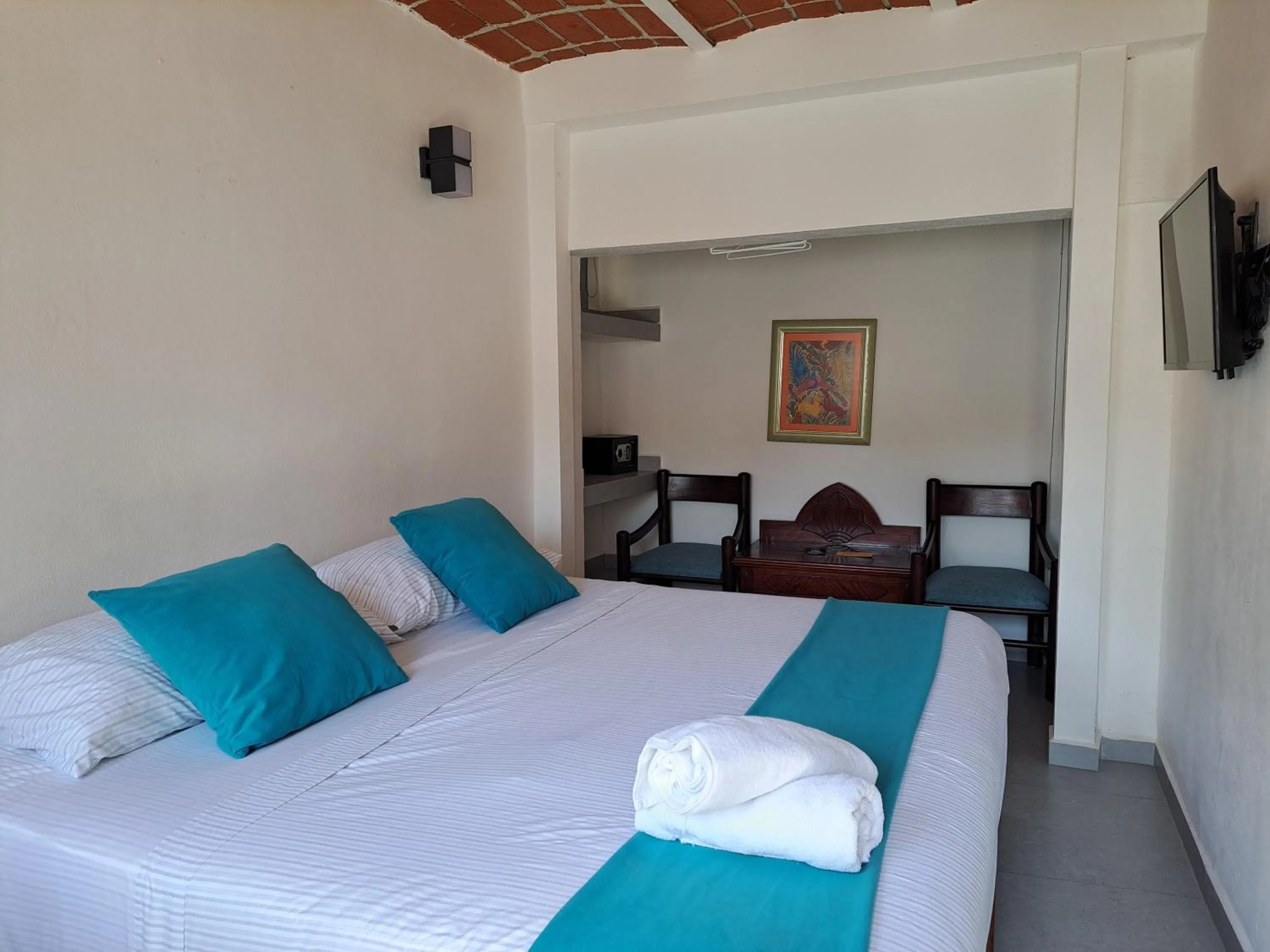 Bedroom, Bed in Hotel Diamante Sayulita