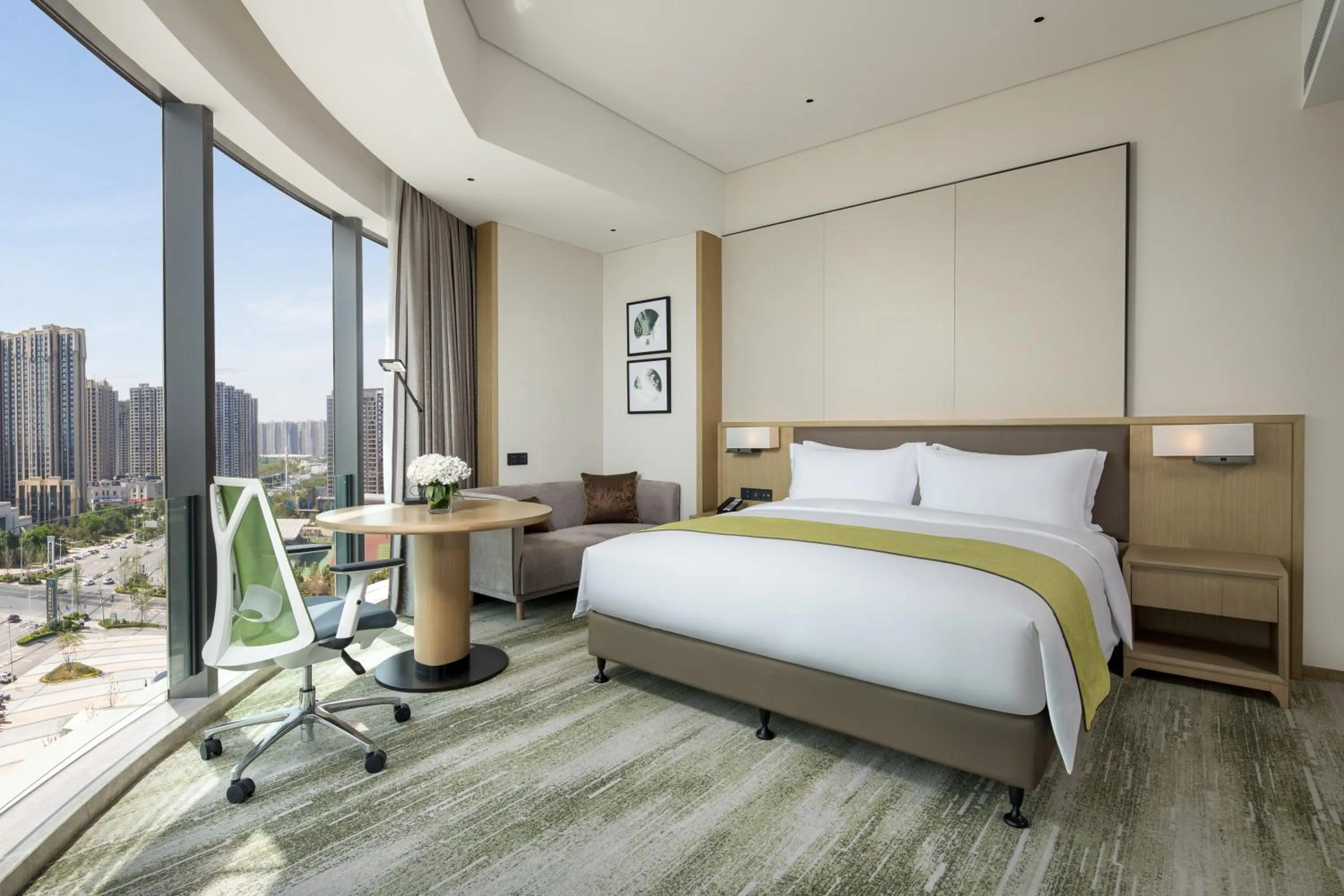 Holiday Inn Zhengzhou Riverside