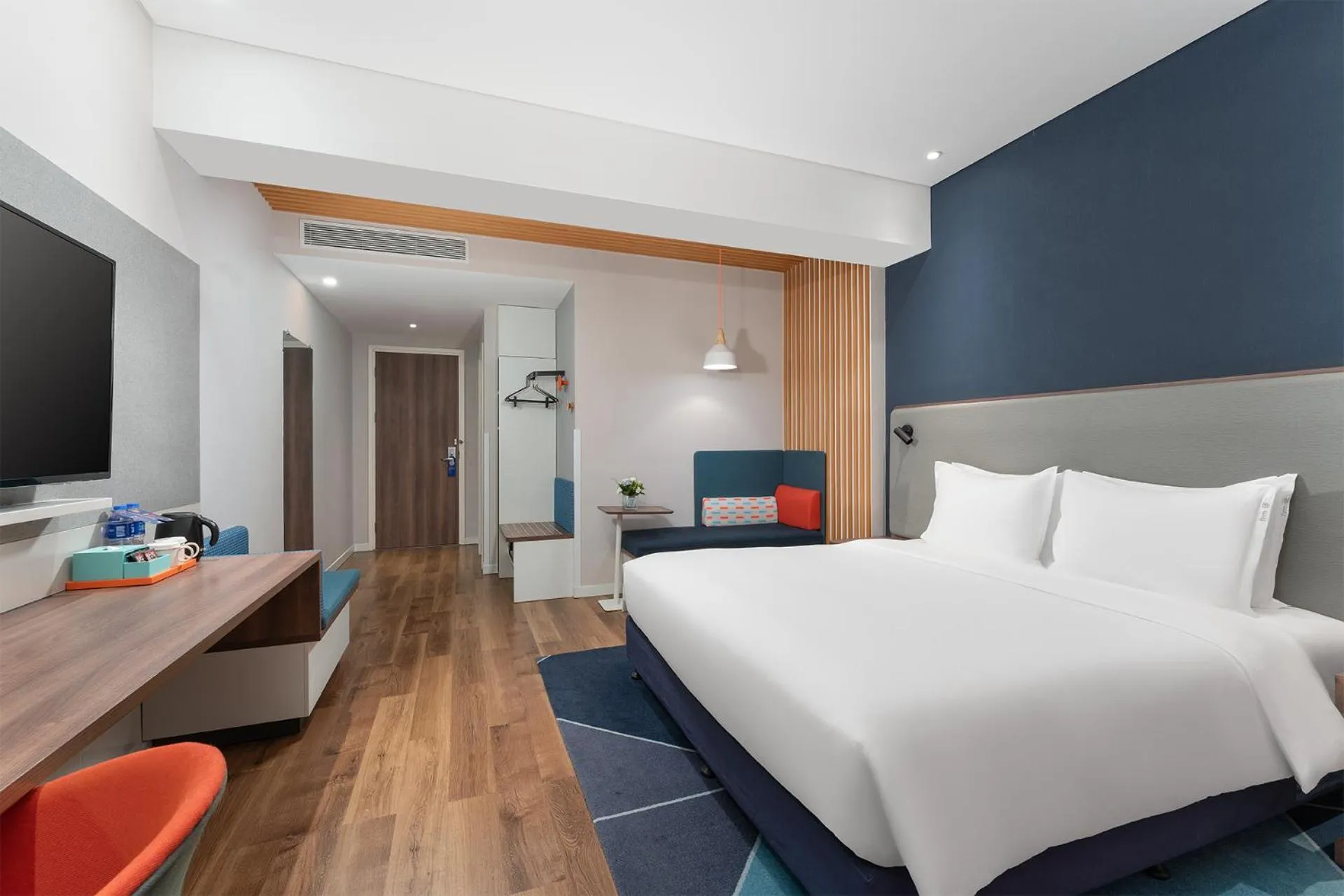 Bed in Holiday Inn Express Yinchuan Downtown by IHG