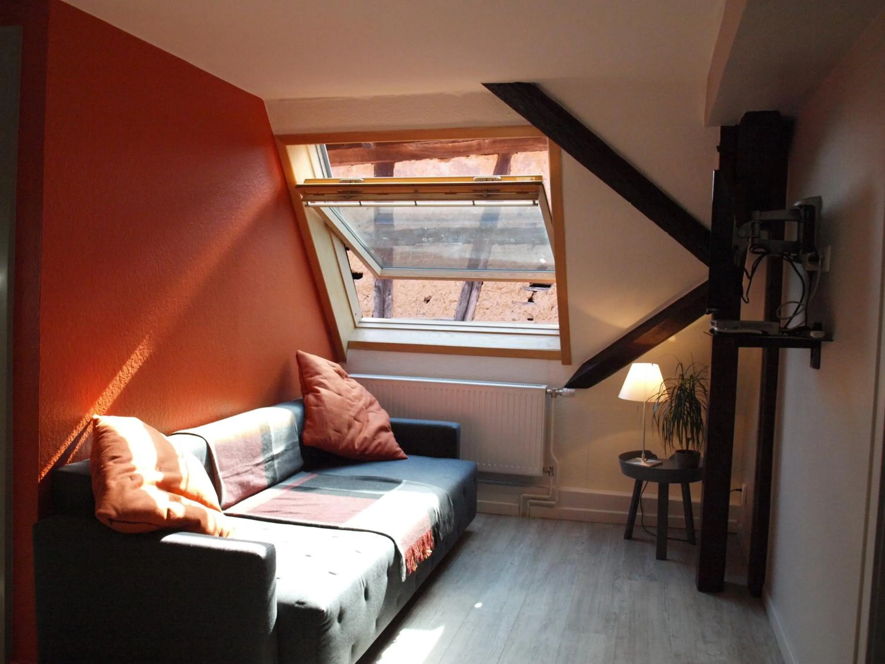 Seating area, Bed in Gîtes et chambres d'hôtes Maison Ungerer