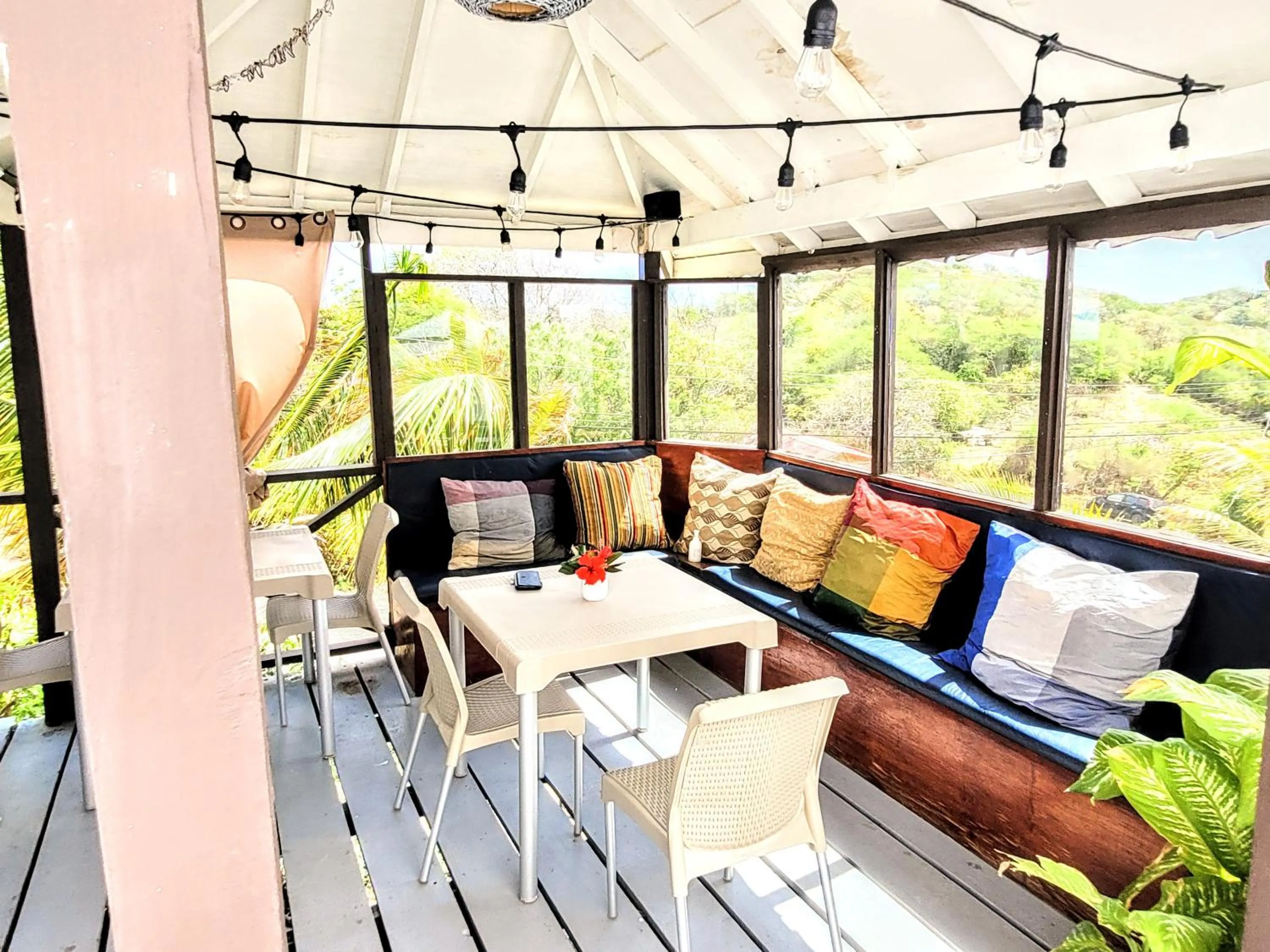 Balcony/Terrace in Ellen Bay Inn