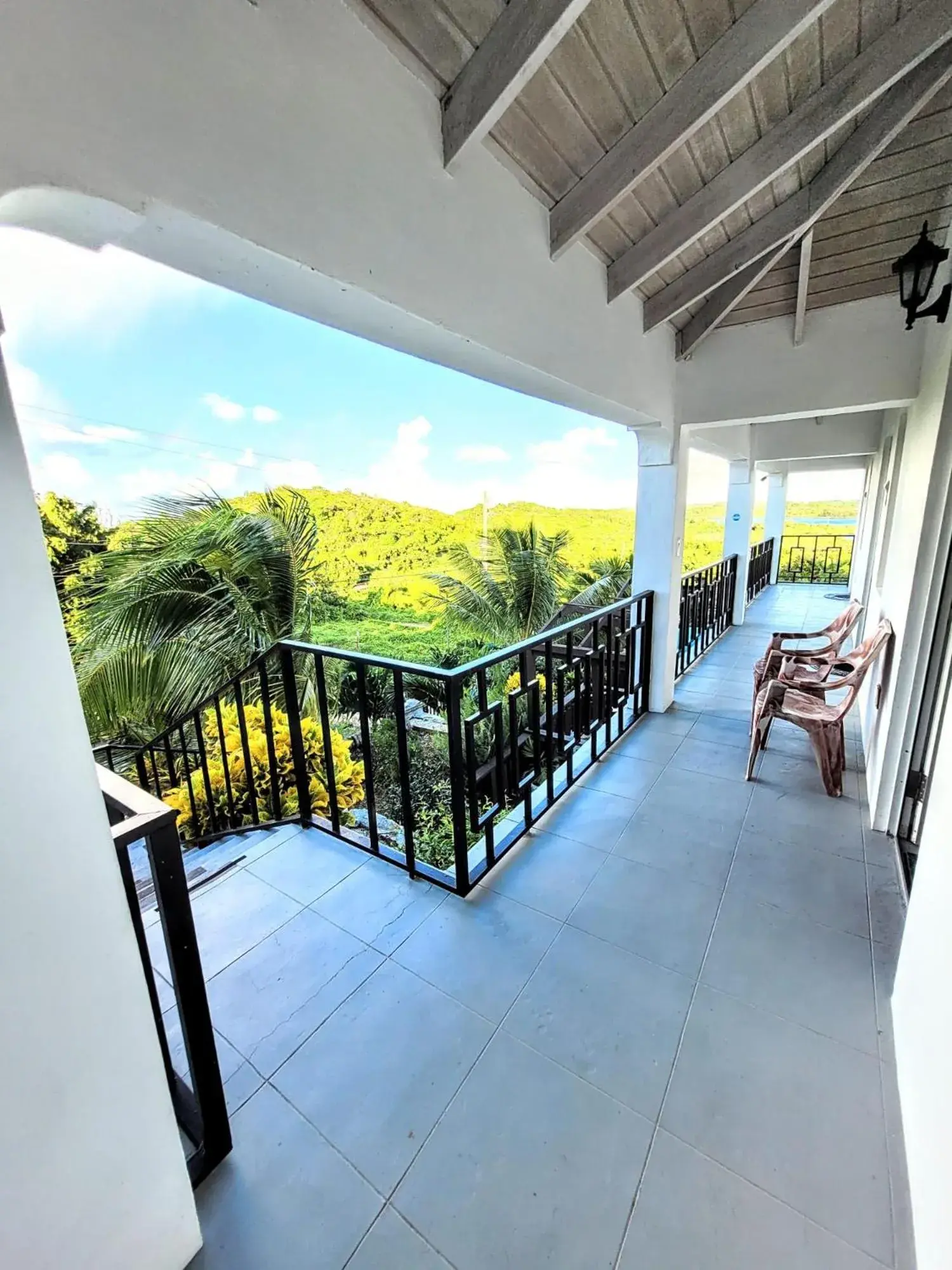 King Room in Ellen Bay Inn King Room in Ellen Bay Inn