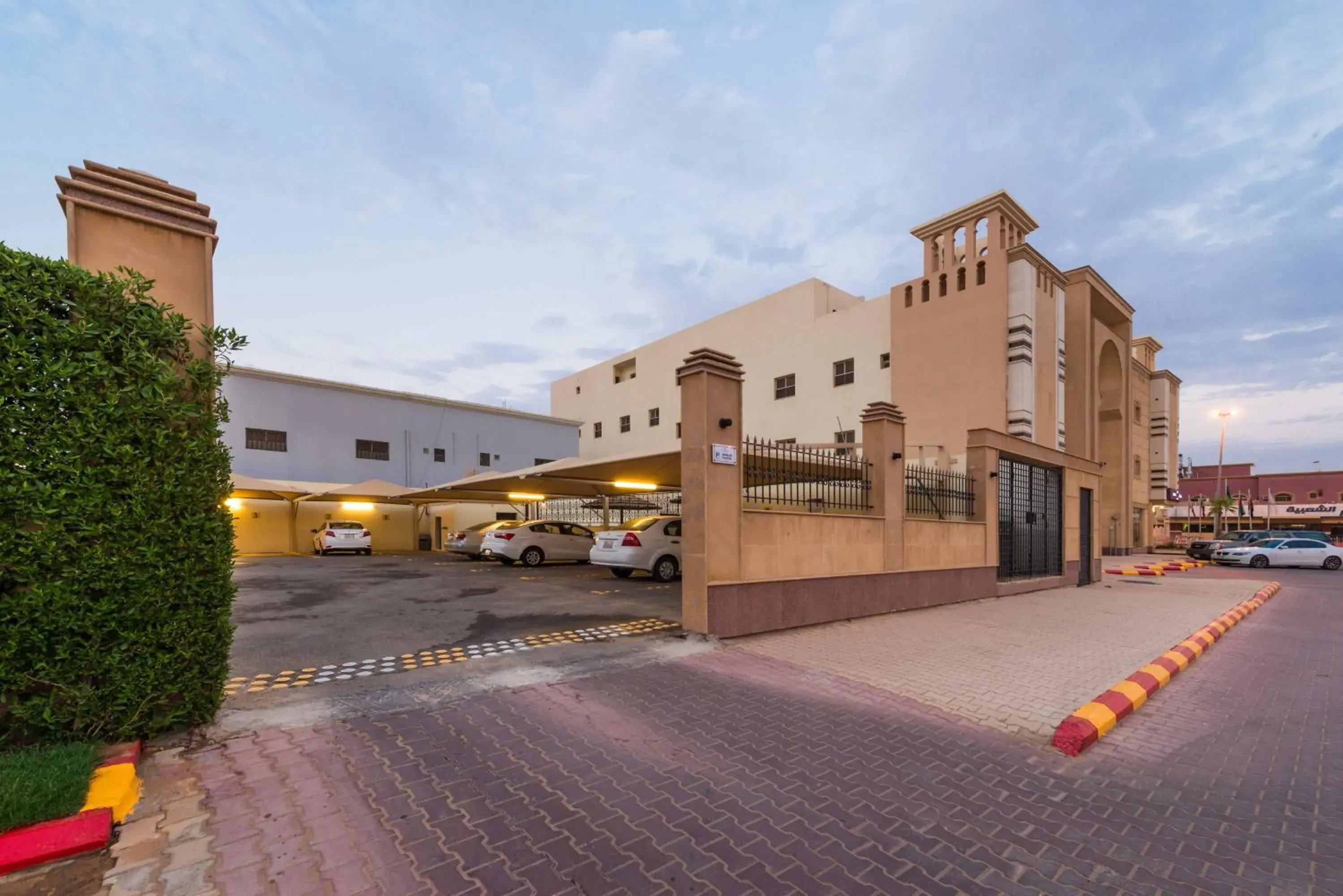 Property building in Boudl Al Fakhria Property building in Boudl Al Fakhria