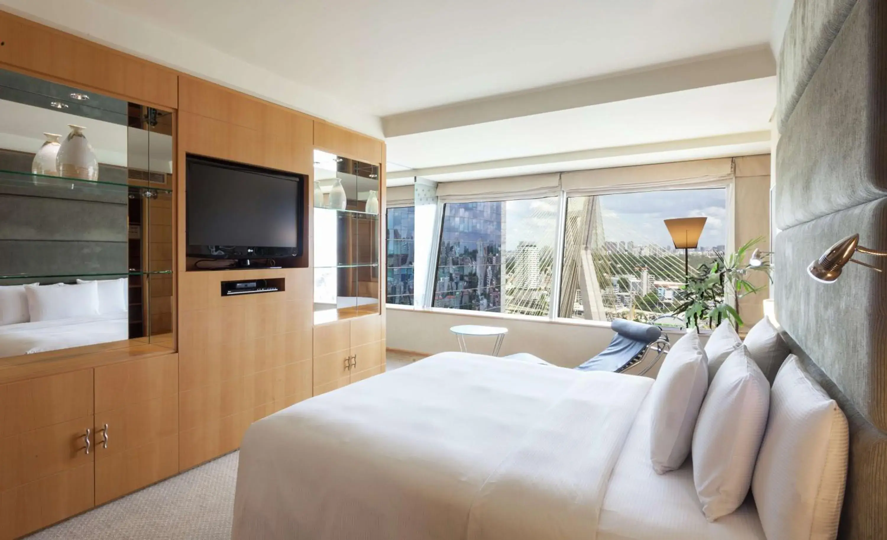 Bed in Hilton Sao Paulo Morumbi Bed in Hilton Sao Paulo Morumbi