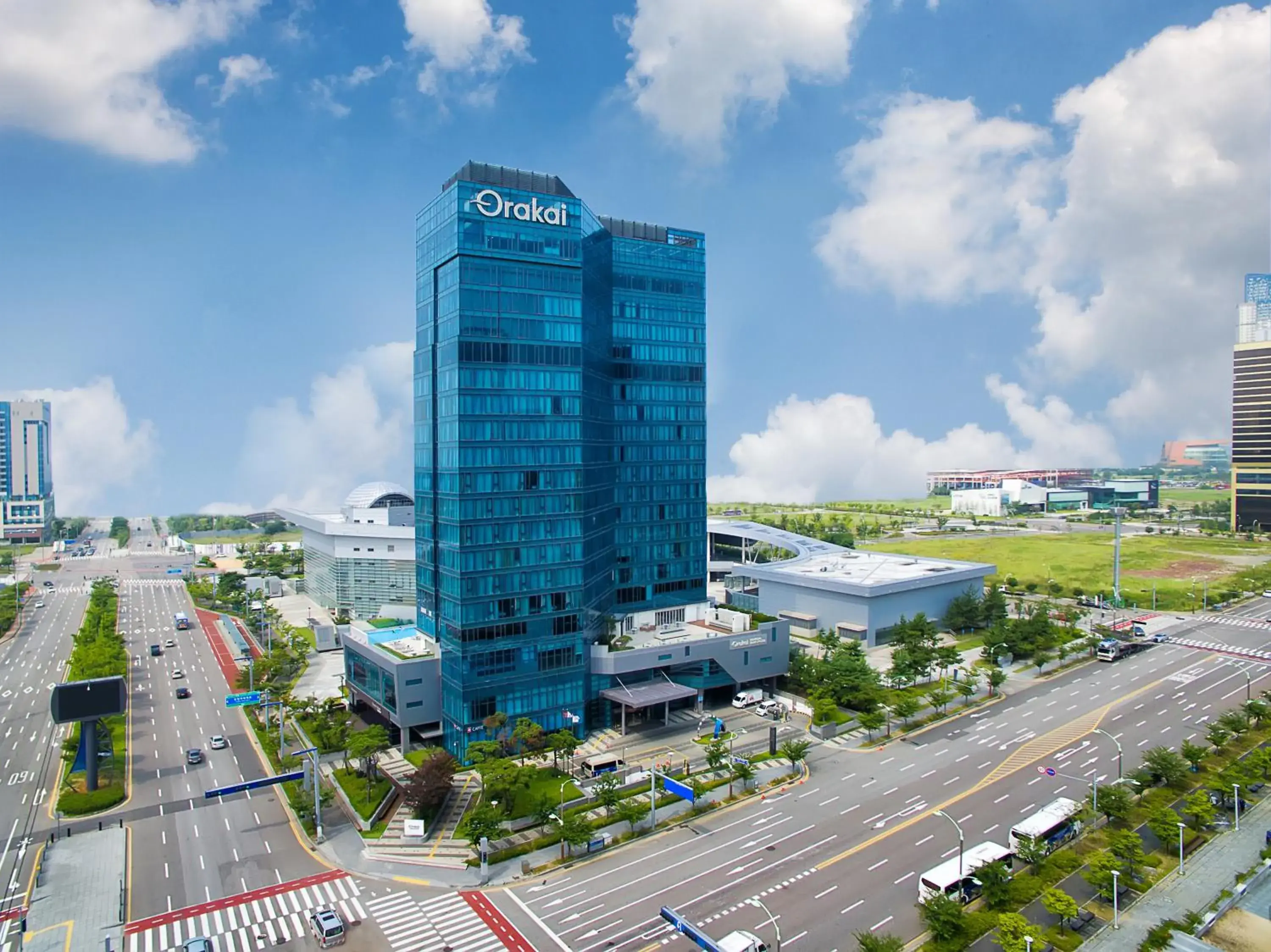 Property building in Orakai Songdo Park Hotel Property building in Orakai Songdo Park Hotel