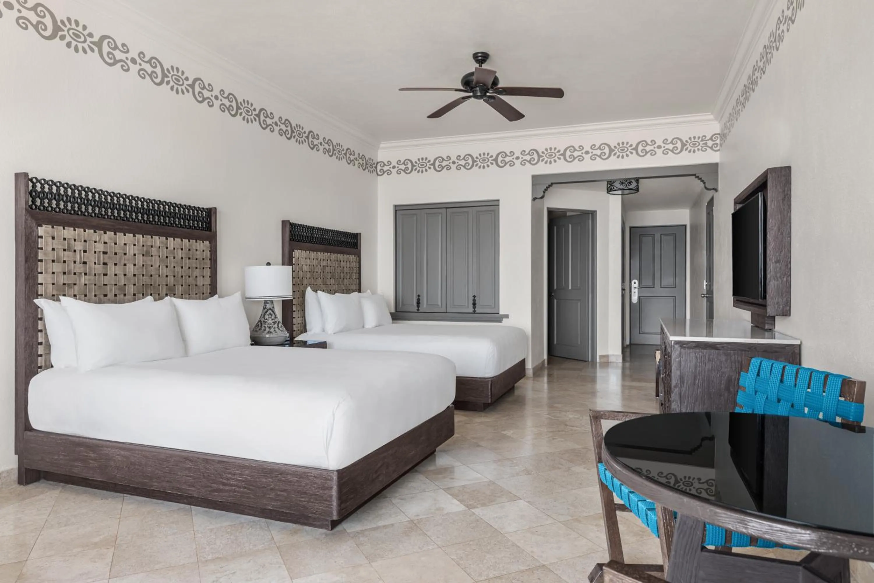 Bedroom, Bed in Hilton Los Cabos