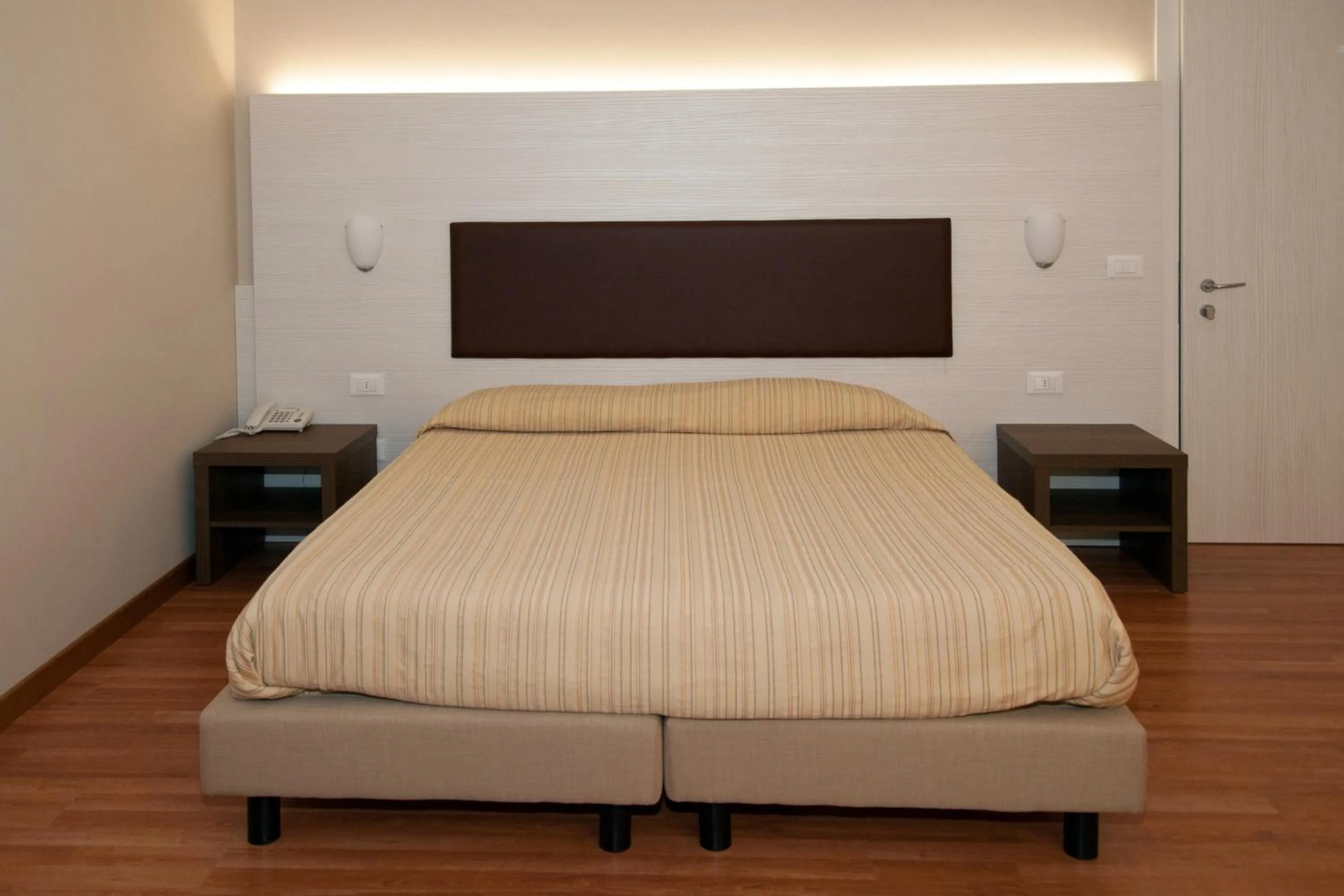 Bed in HOTEL BUCA DI BACCO