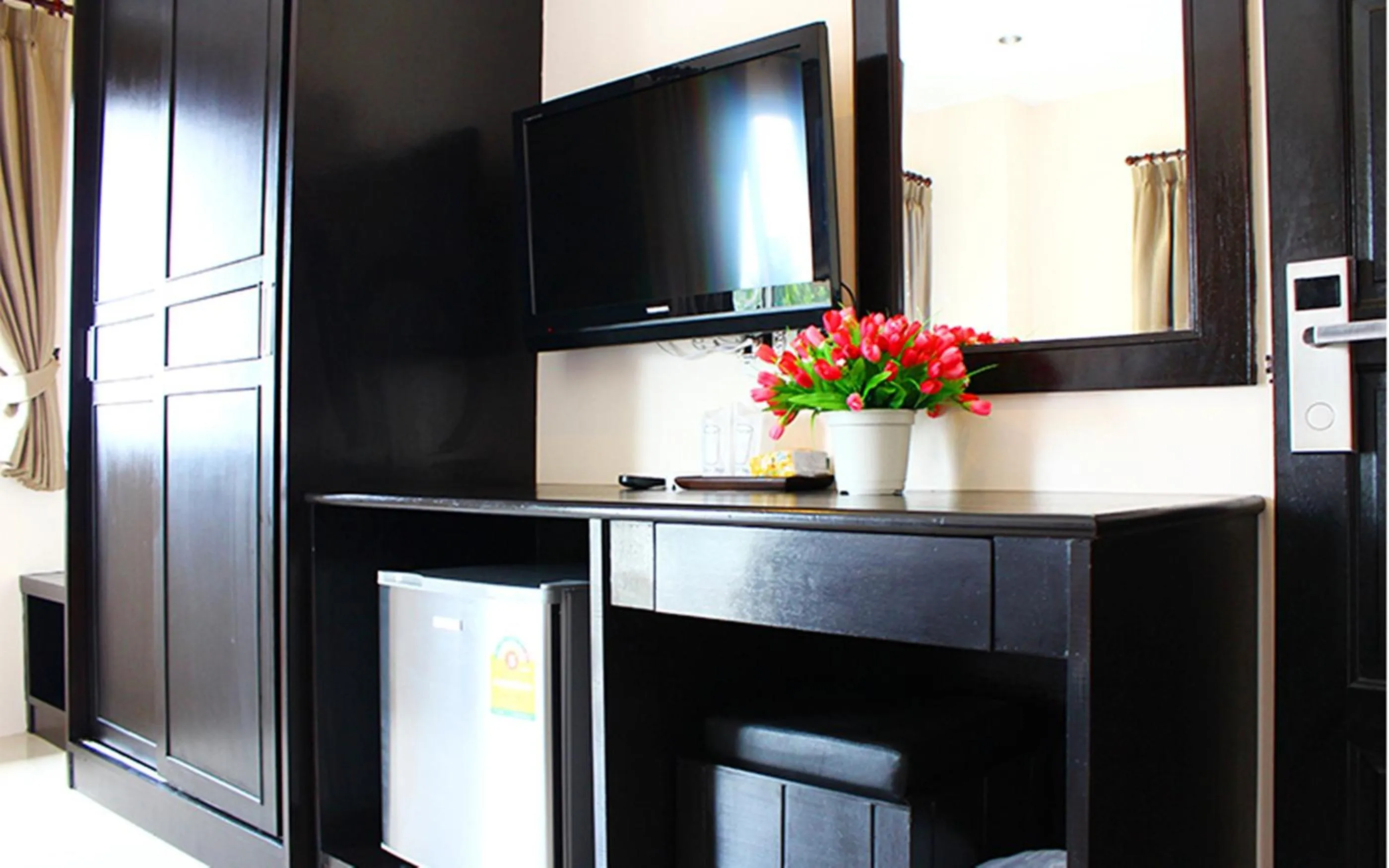 Decorative detail in 88 Hotel