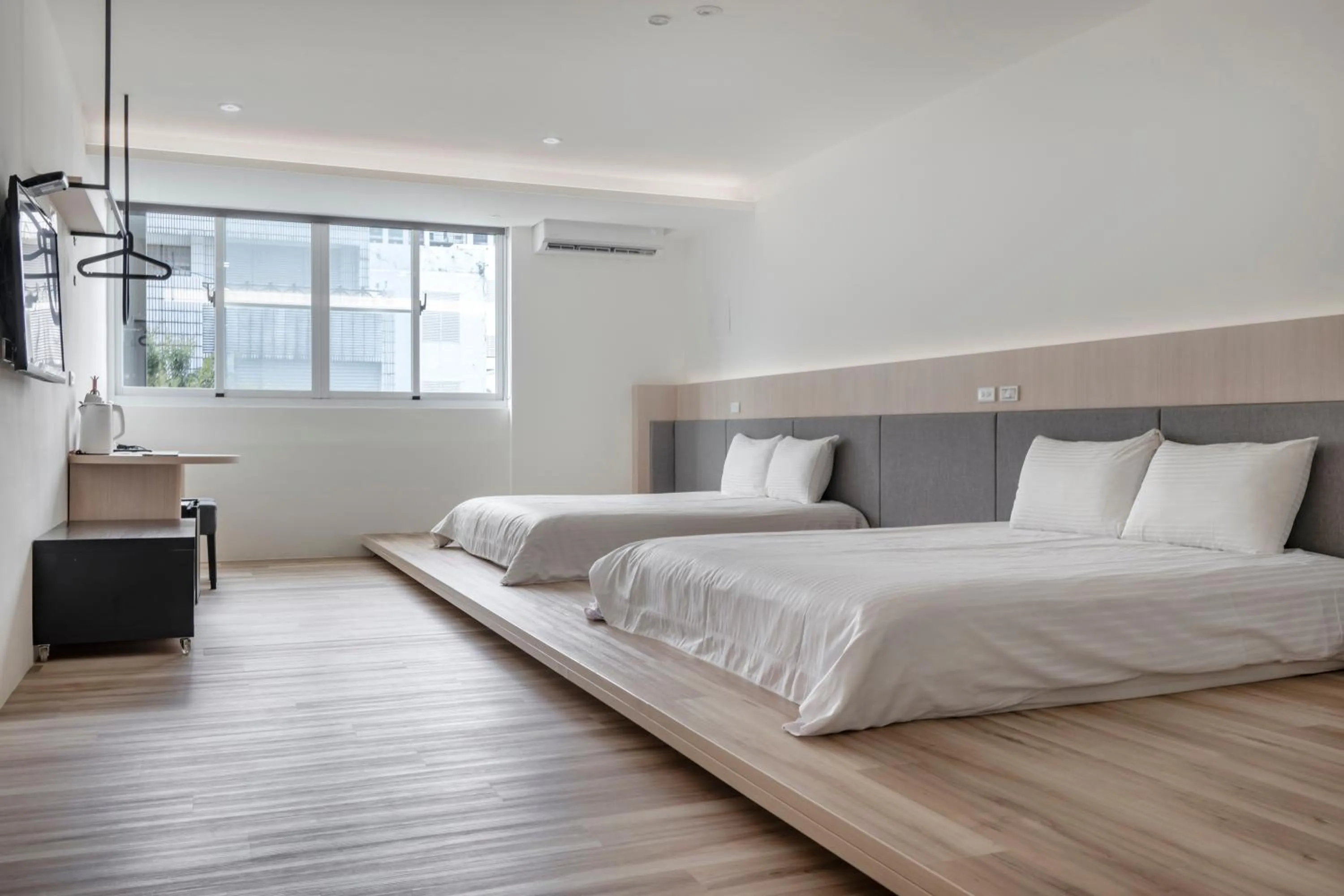 Photo of the whole room, Bed in Taitung Spring Homestay B&B