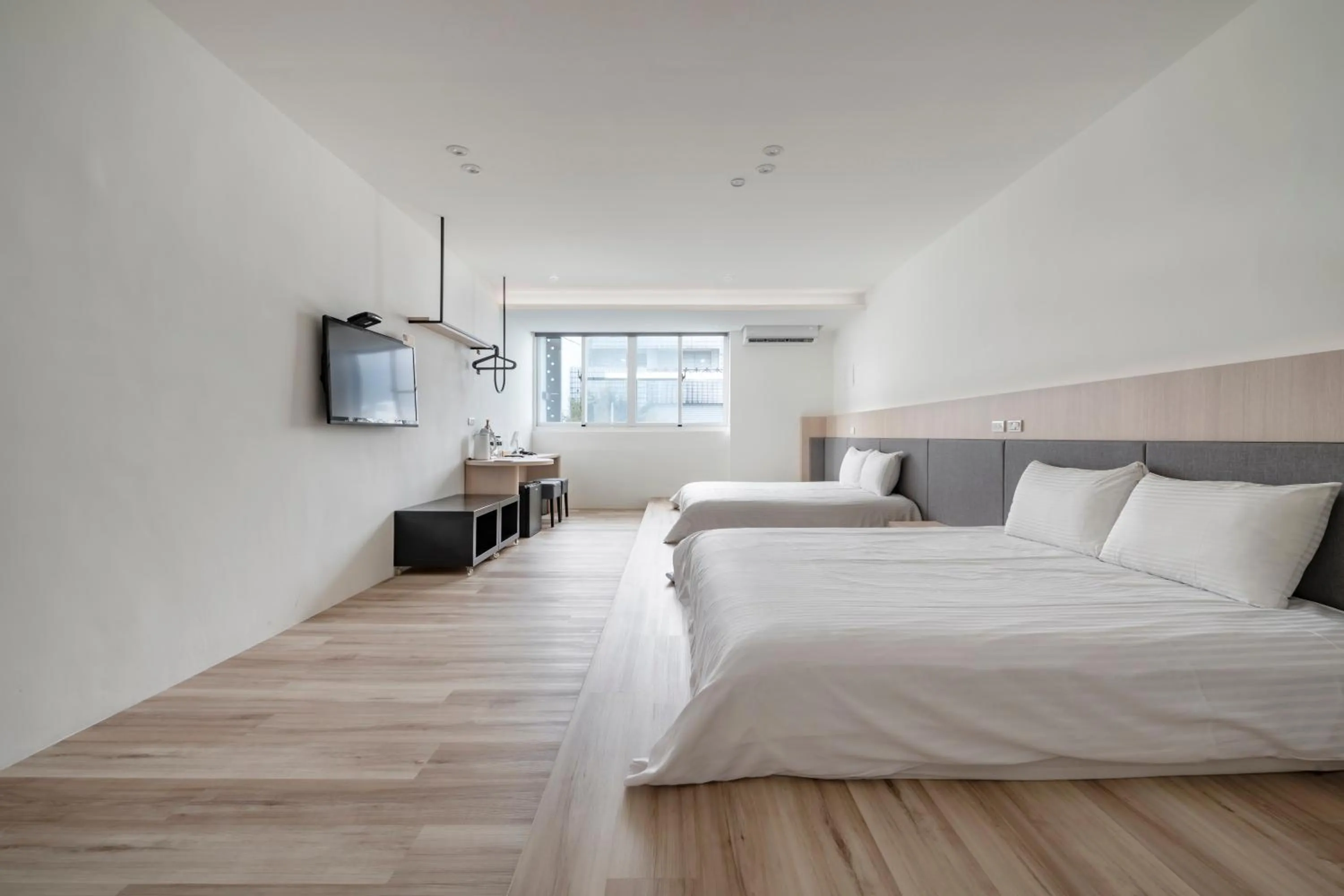 Photo of the whole room, Bed in Taitung Spring Homestay B&B