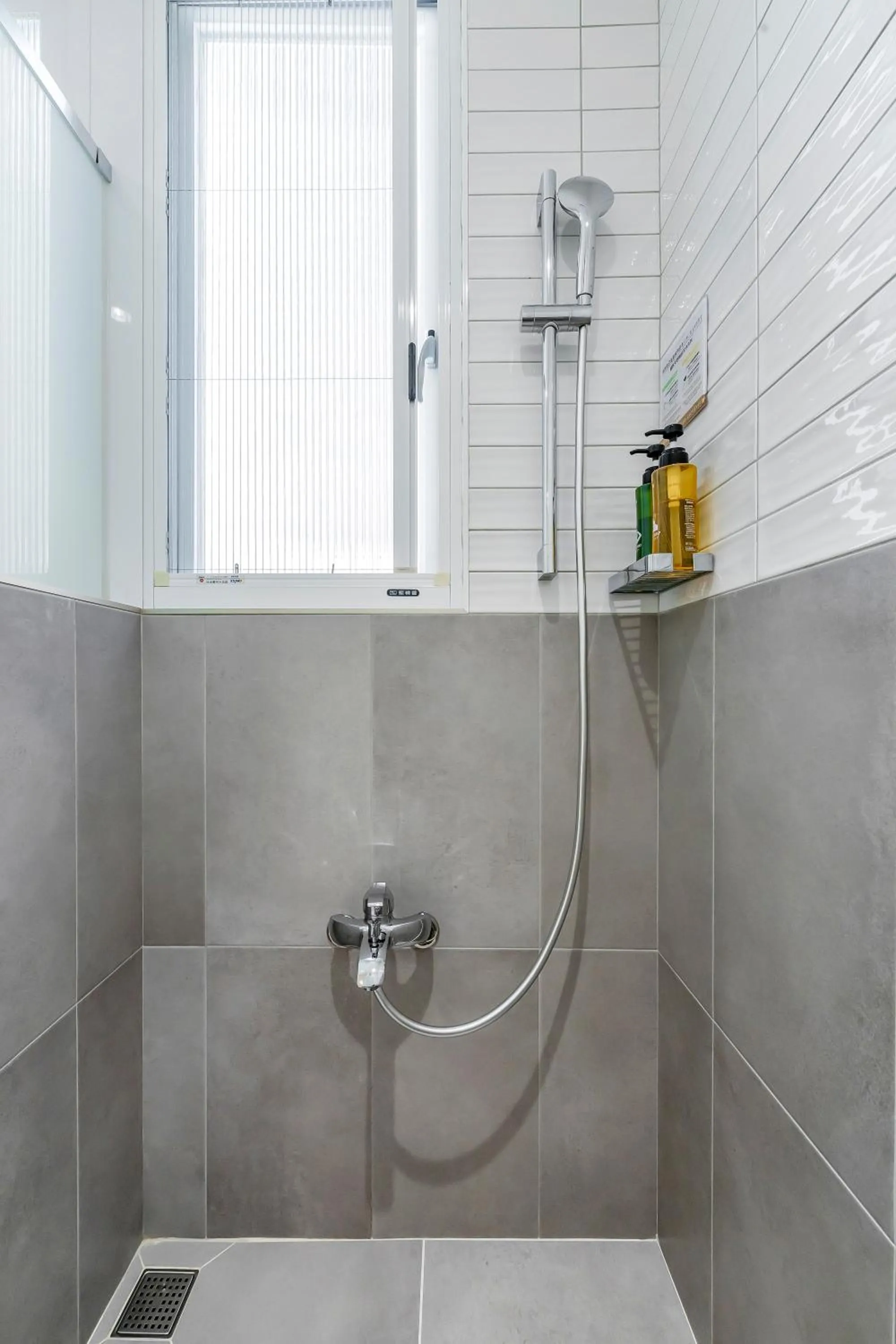 Shower in Taitung Spring Homestay B&B